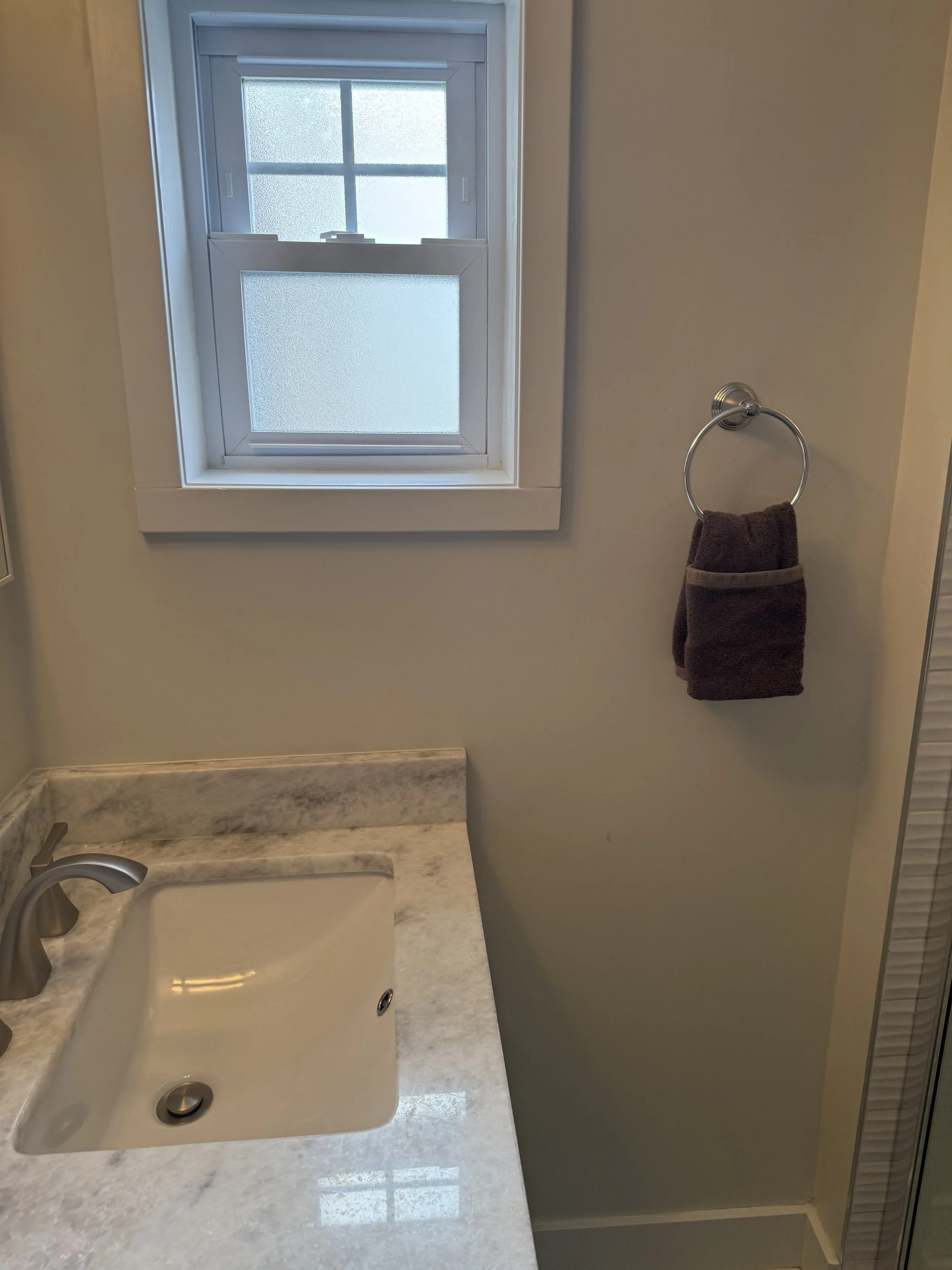 full bath vanity