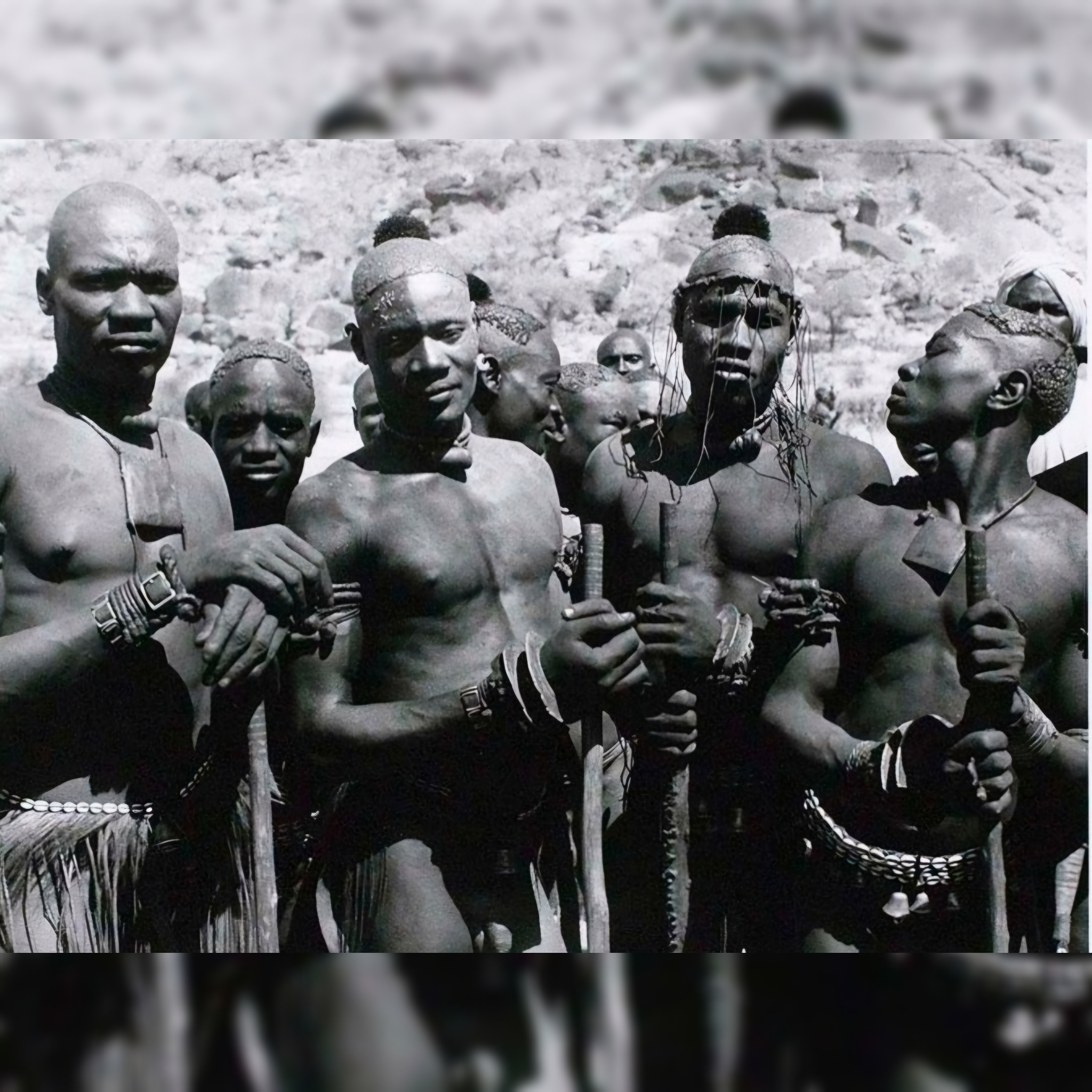 Ararait Wrist & Ngigolio Finger Knives