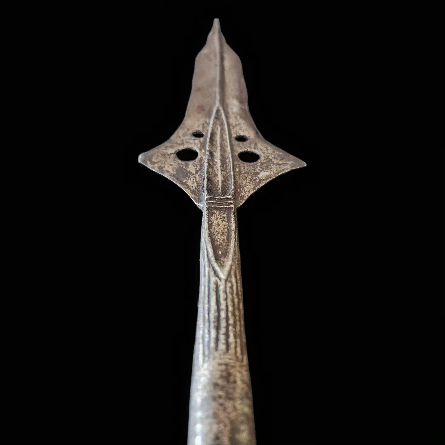 Mongo Currency Spear