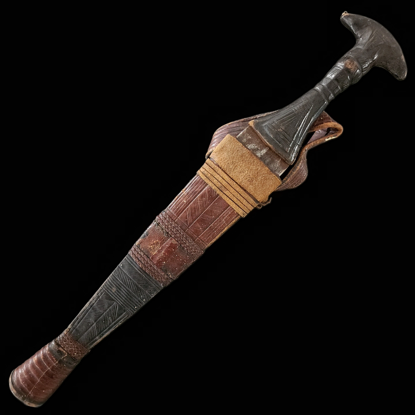 Hausa Arm Dagger 416 1.1.png