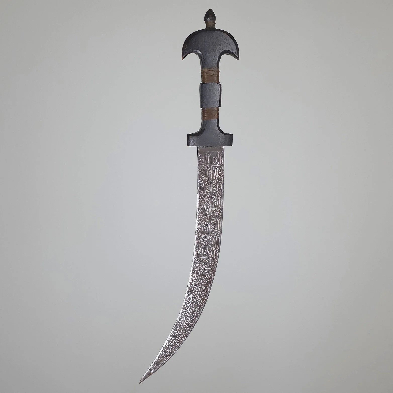 Chieftain Triple Dagger Set