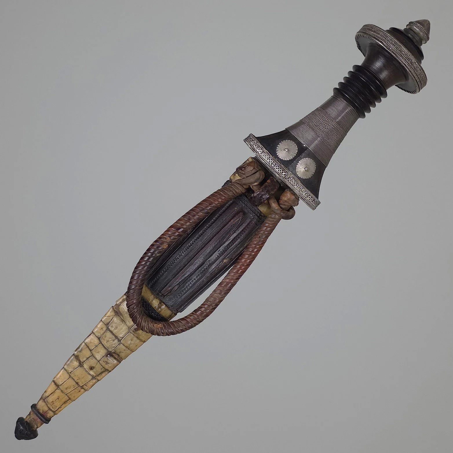 Arm Dagger