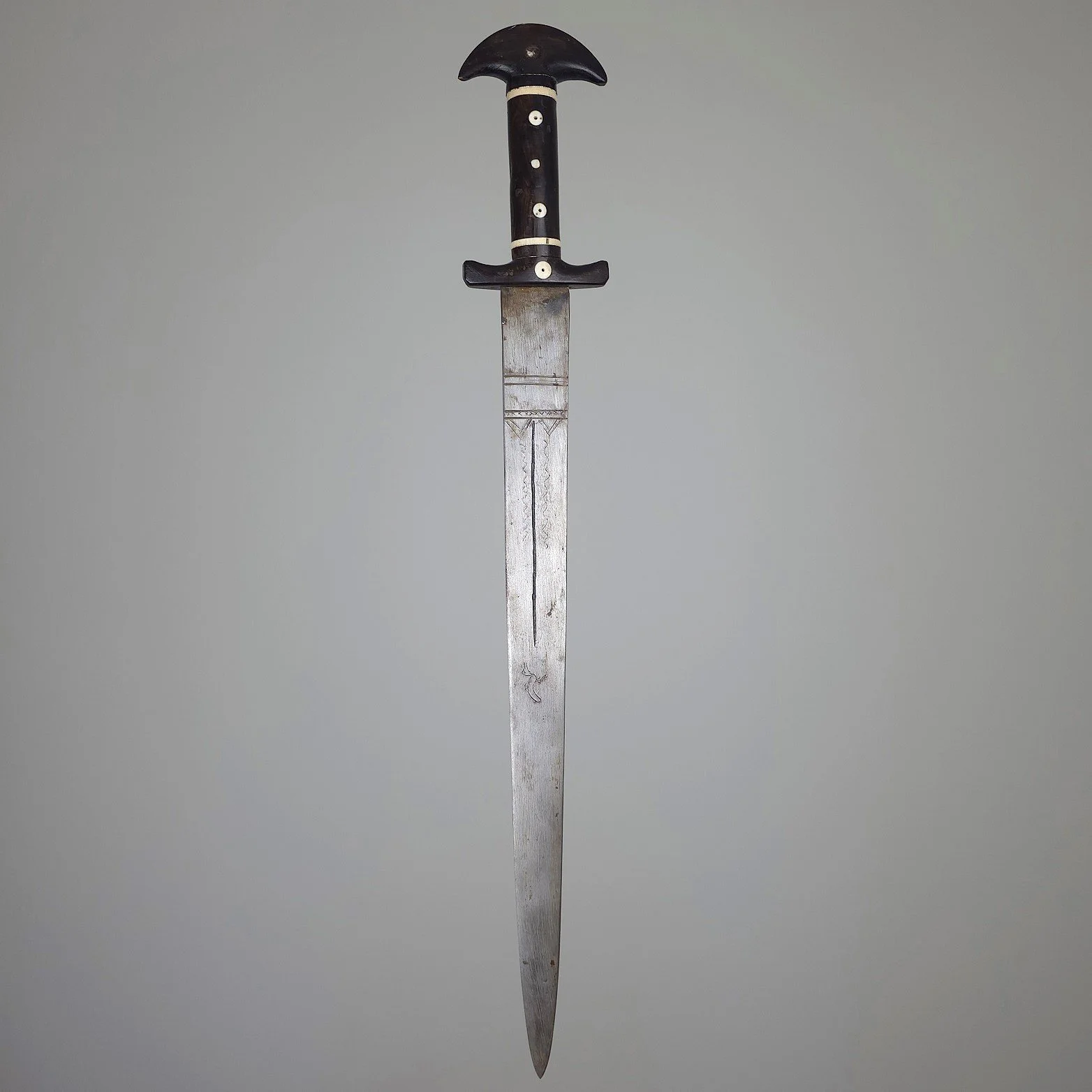 Nilotic Sudanese Crocodile Short Sword