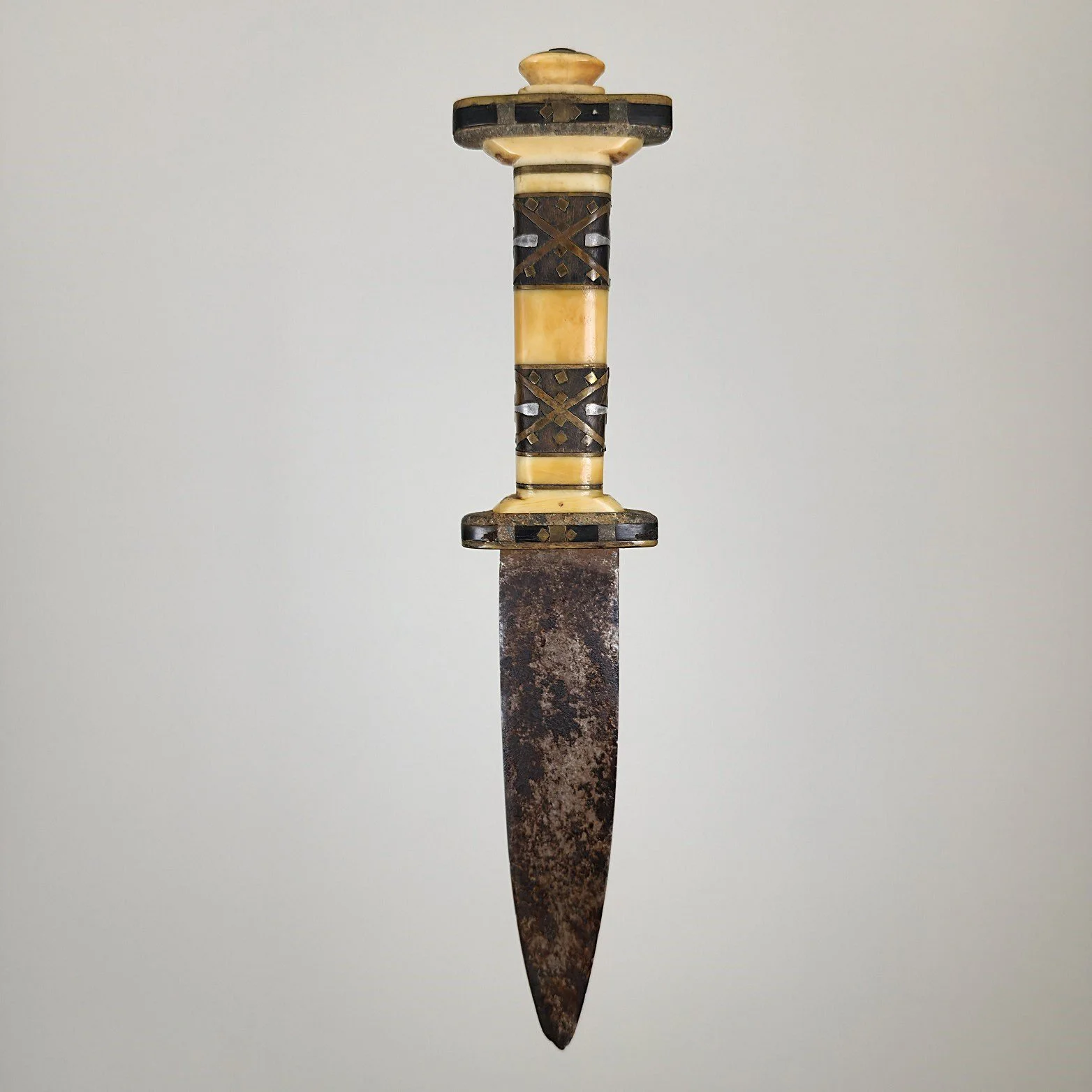 Highland Dagger 99 1.2.jpg