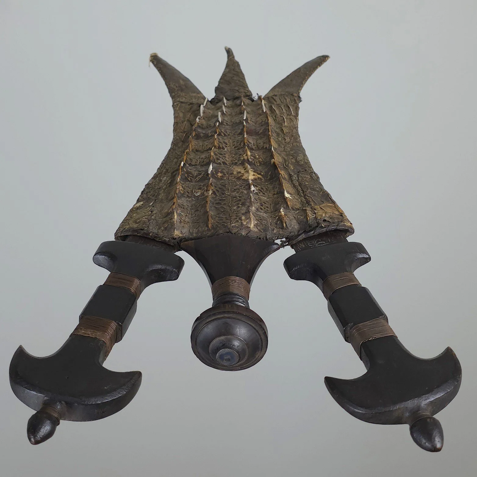Chieftain Triple Dagger Set