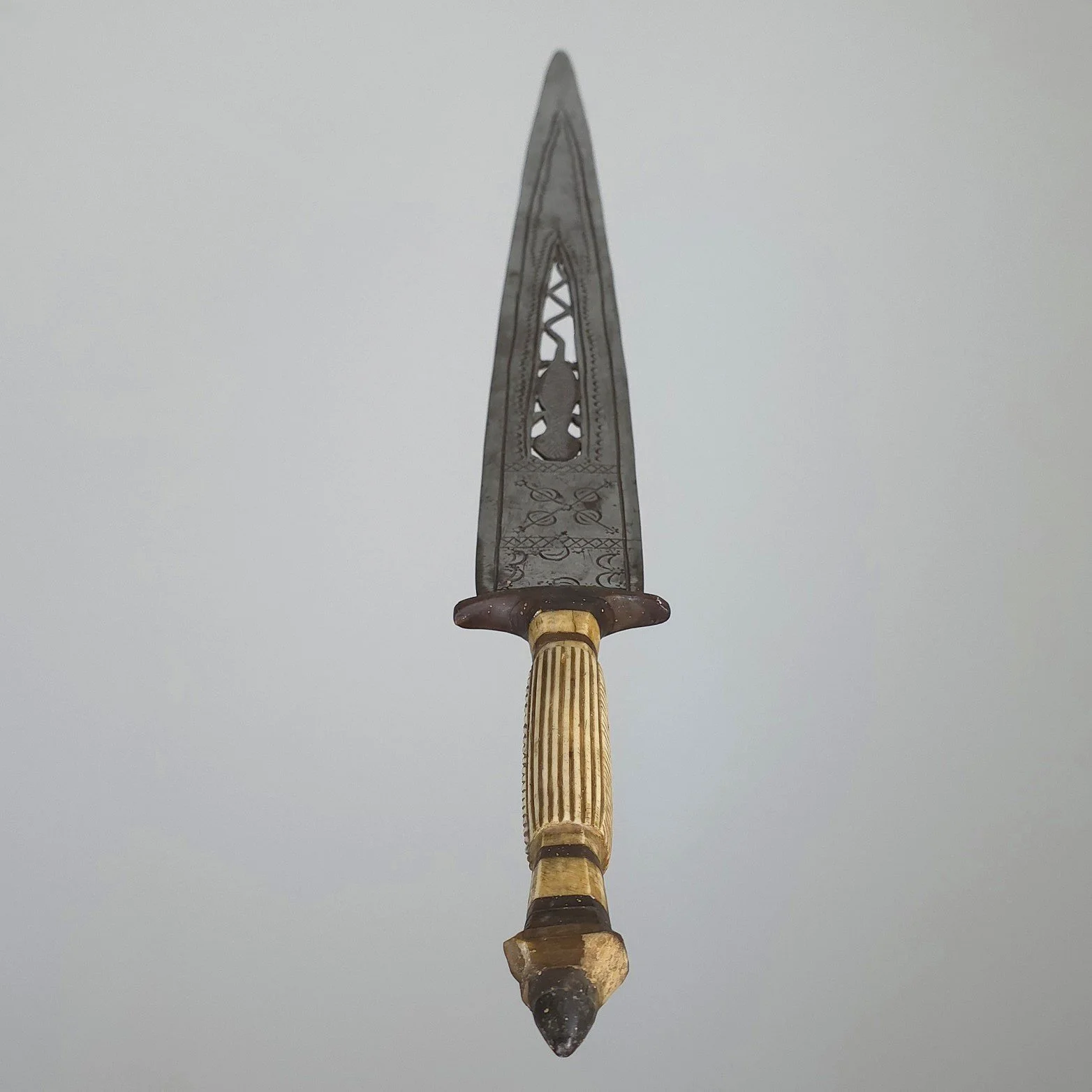 Dongola Sword