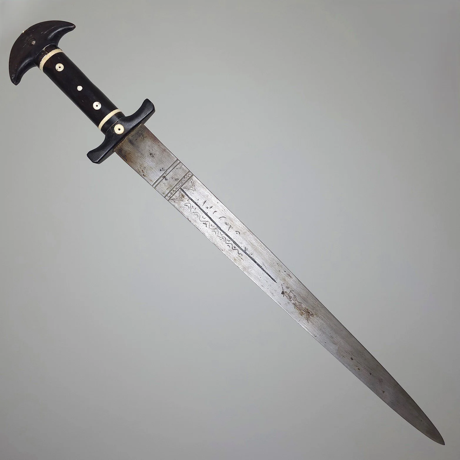 Nilotic Sudanese Crocodile Short Sword