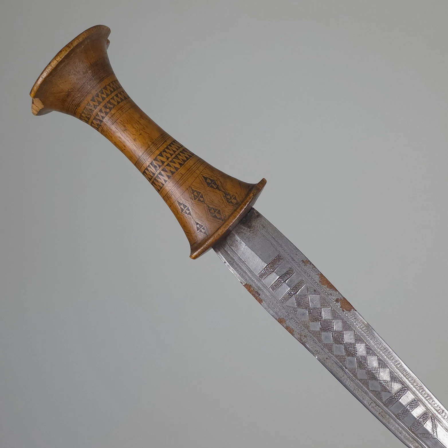 Arm Dagger