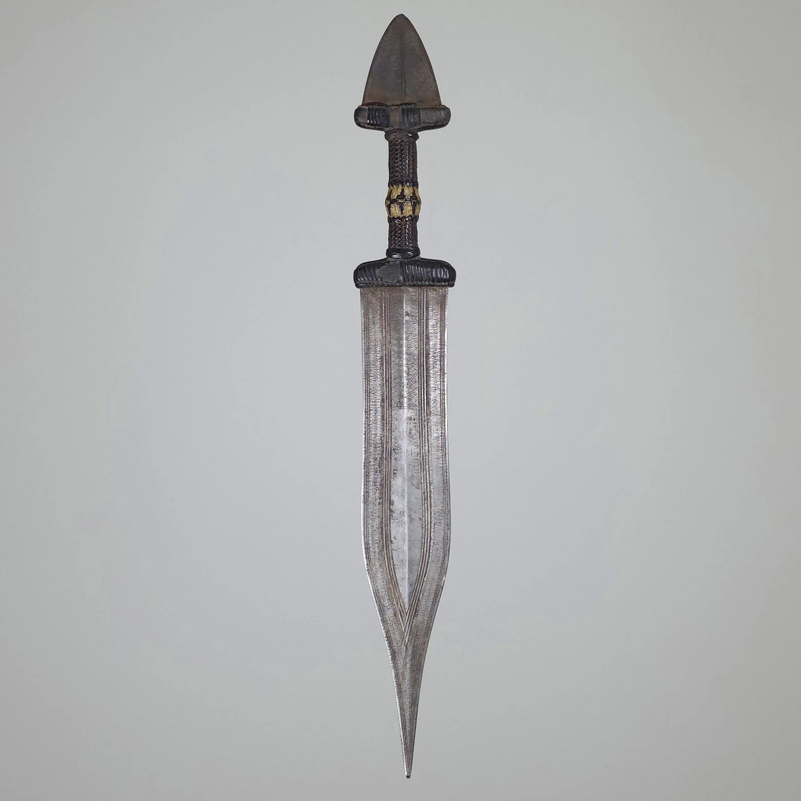 Kanuri / Kotoko Arm Dagger