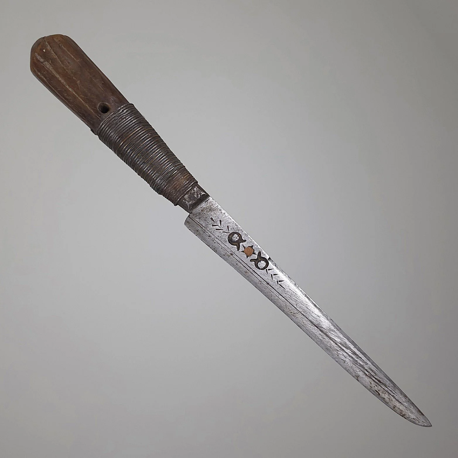 Khodmi (Bou Saáda Knife)