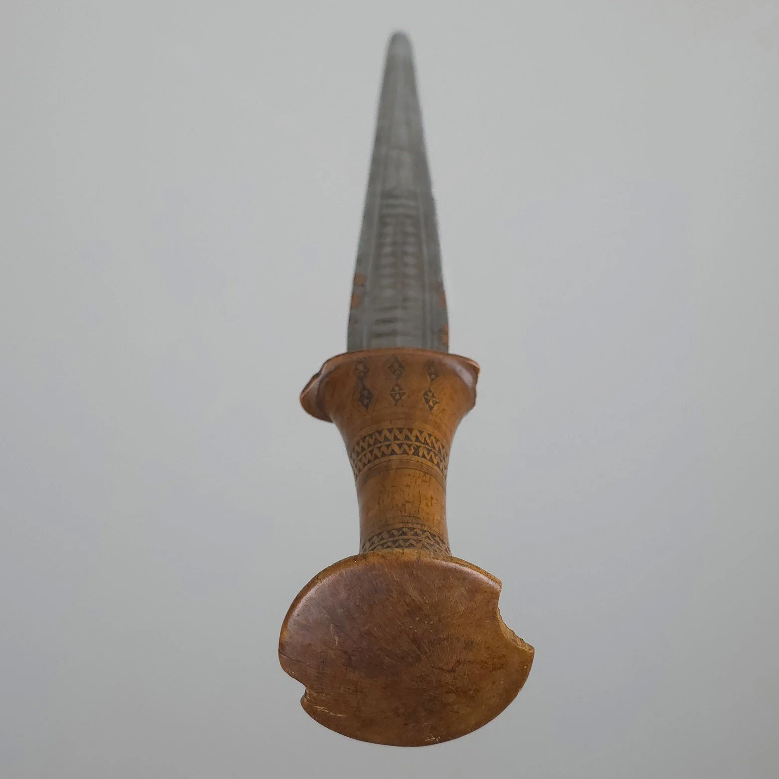 Arm Dagger