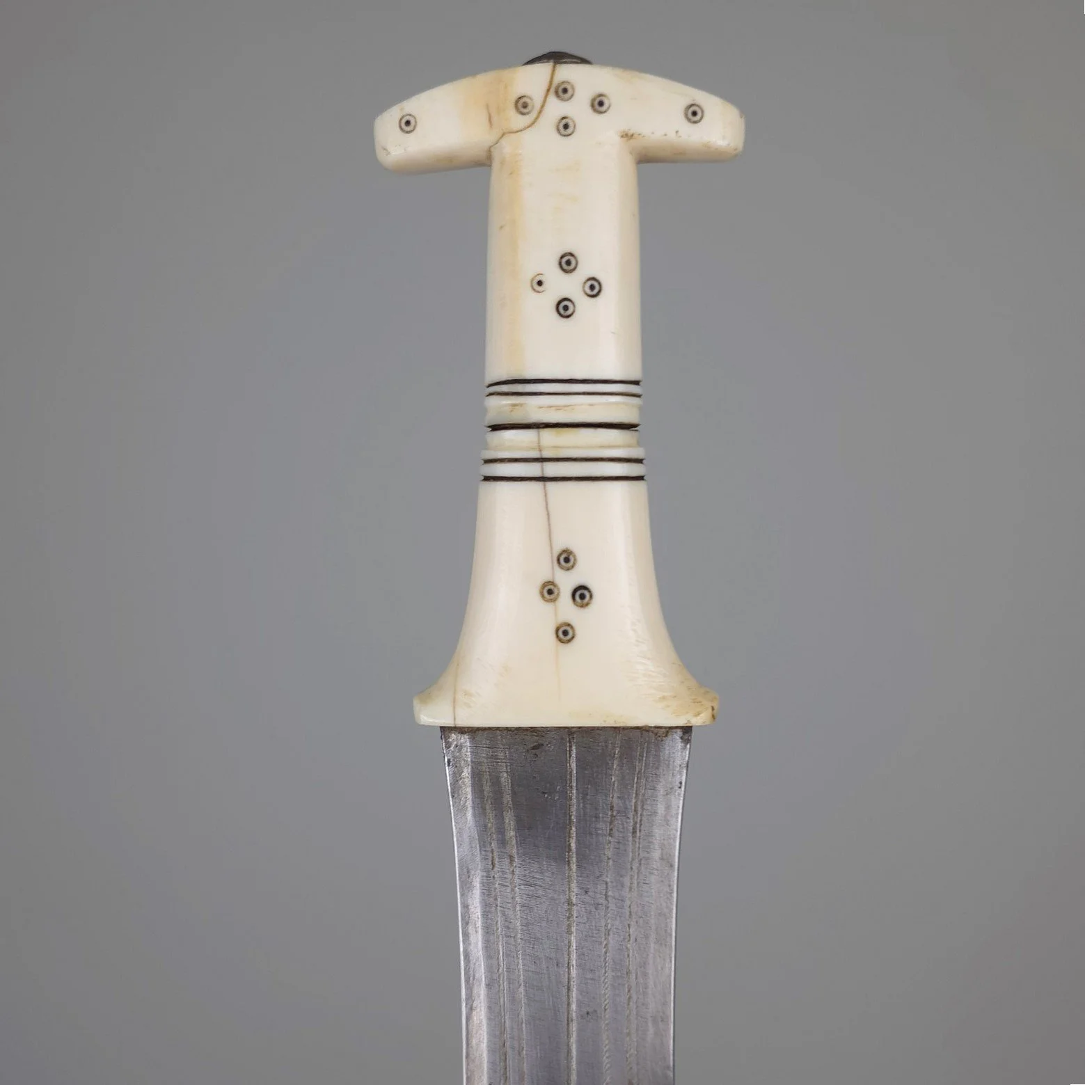 Azande Arm Dagger