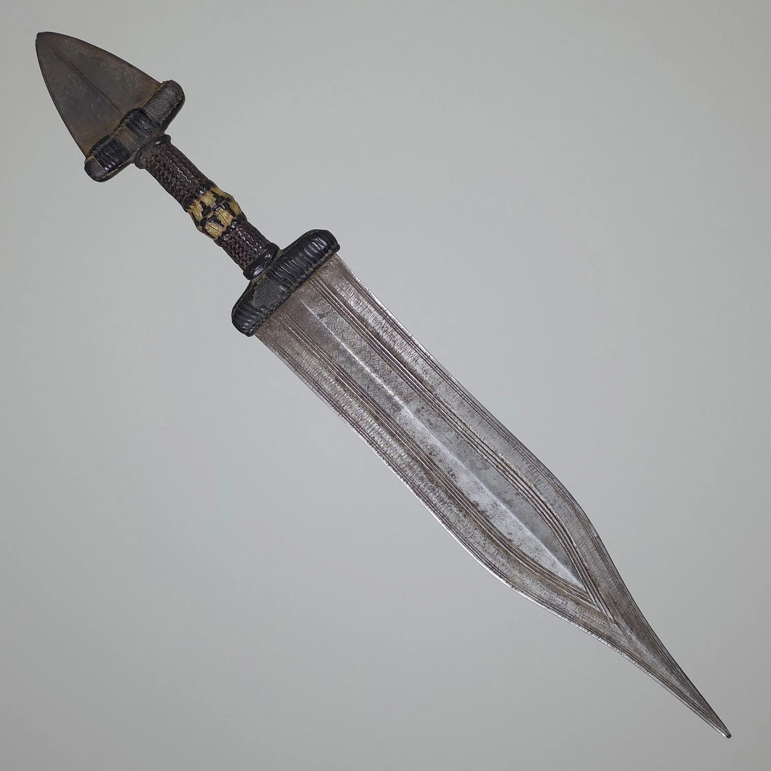 Kanuri / Kotoko Arm Dagger