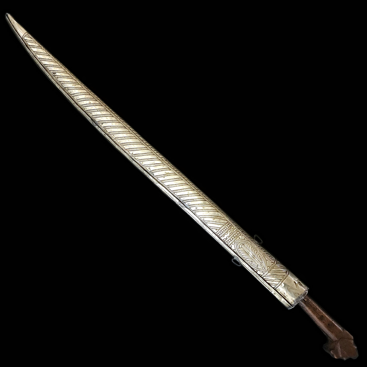 Flyssa Sword Silver Sheath 382 1.9.png