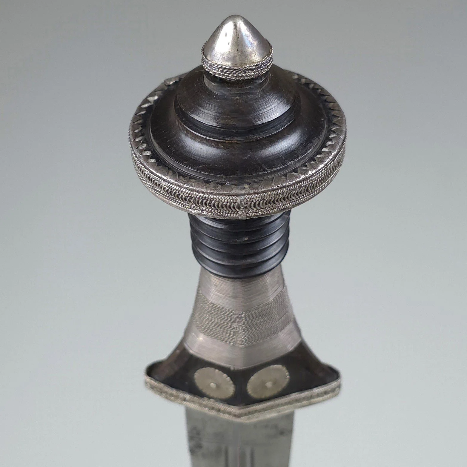 Arm Dagger
