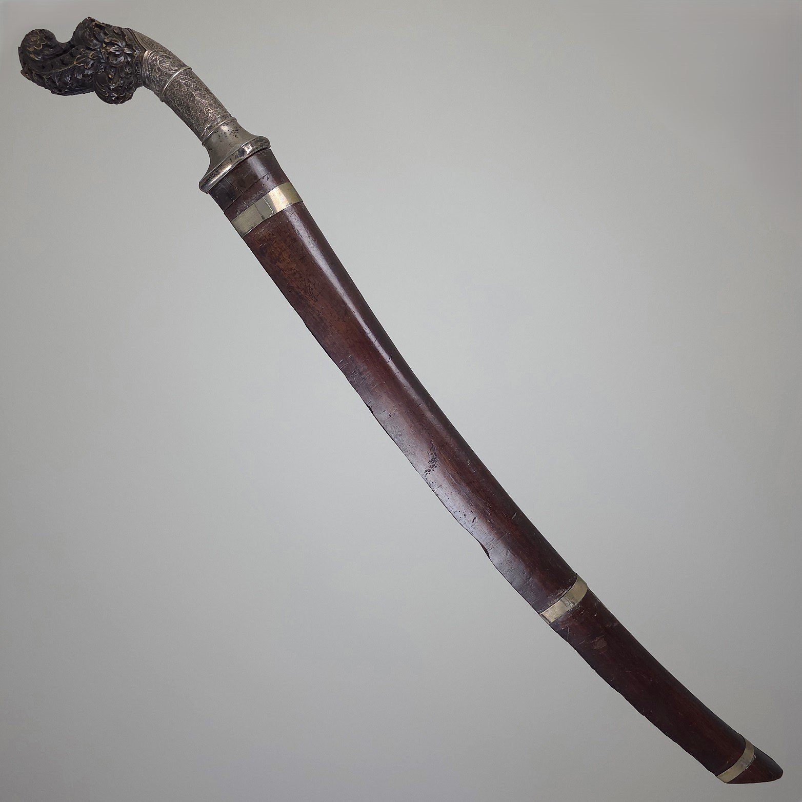 Pedang (Pedang Bengkok)