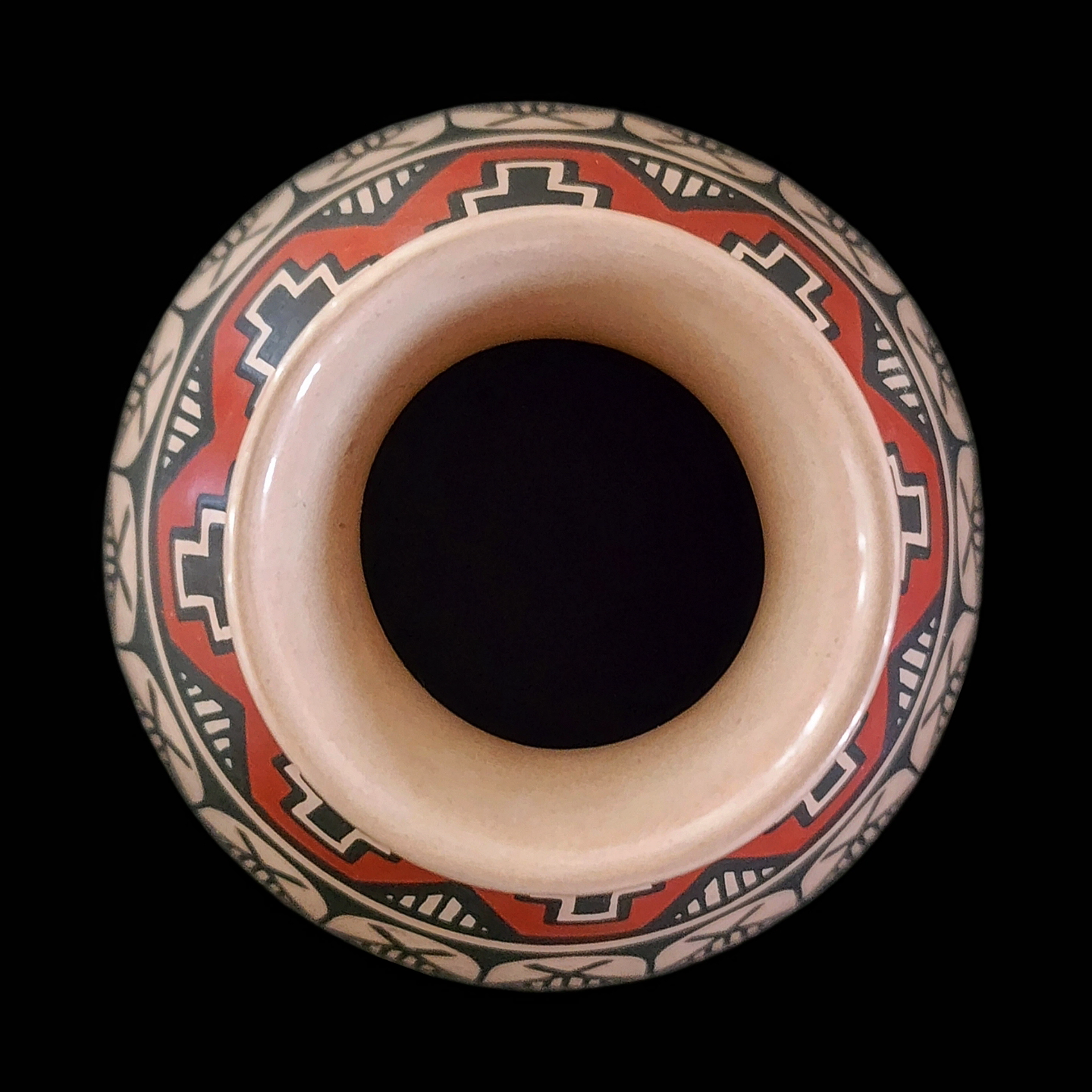 Pedregon Vase 372 1.1.png