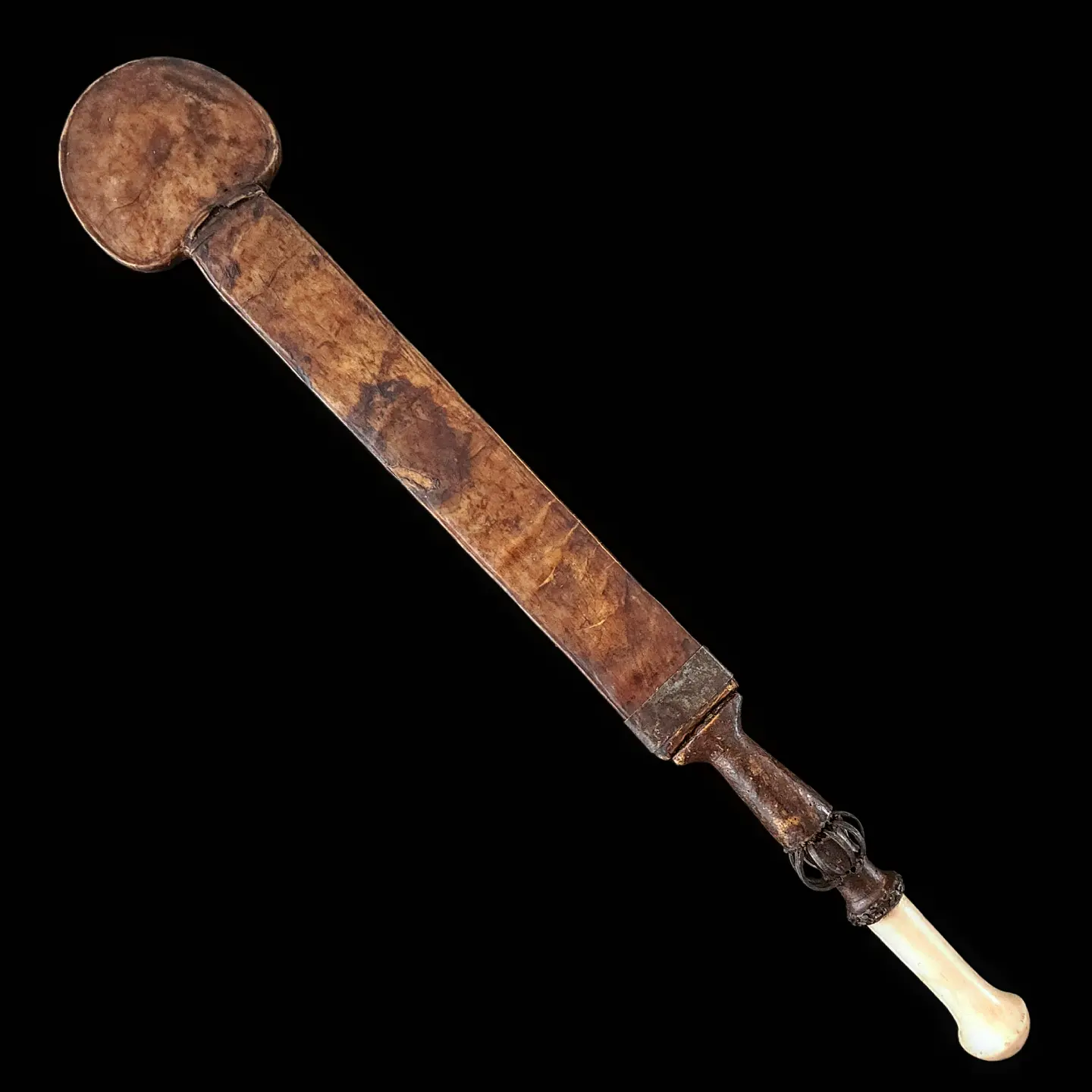 Yaka (Mbeeli Ya Phoko) Sword