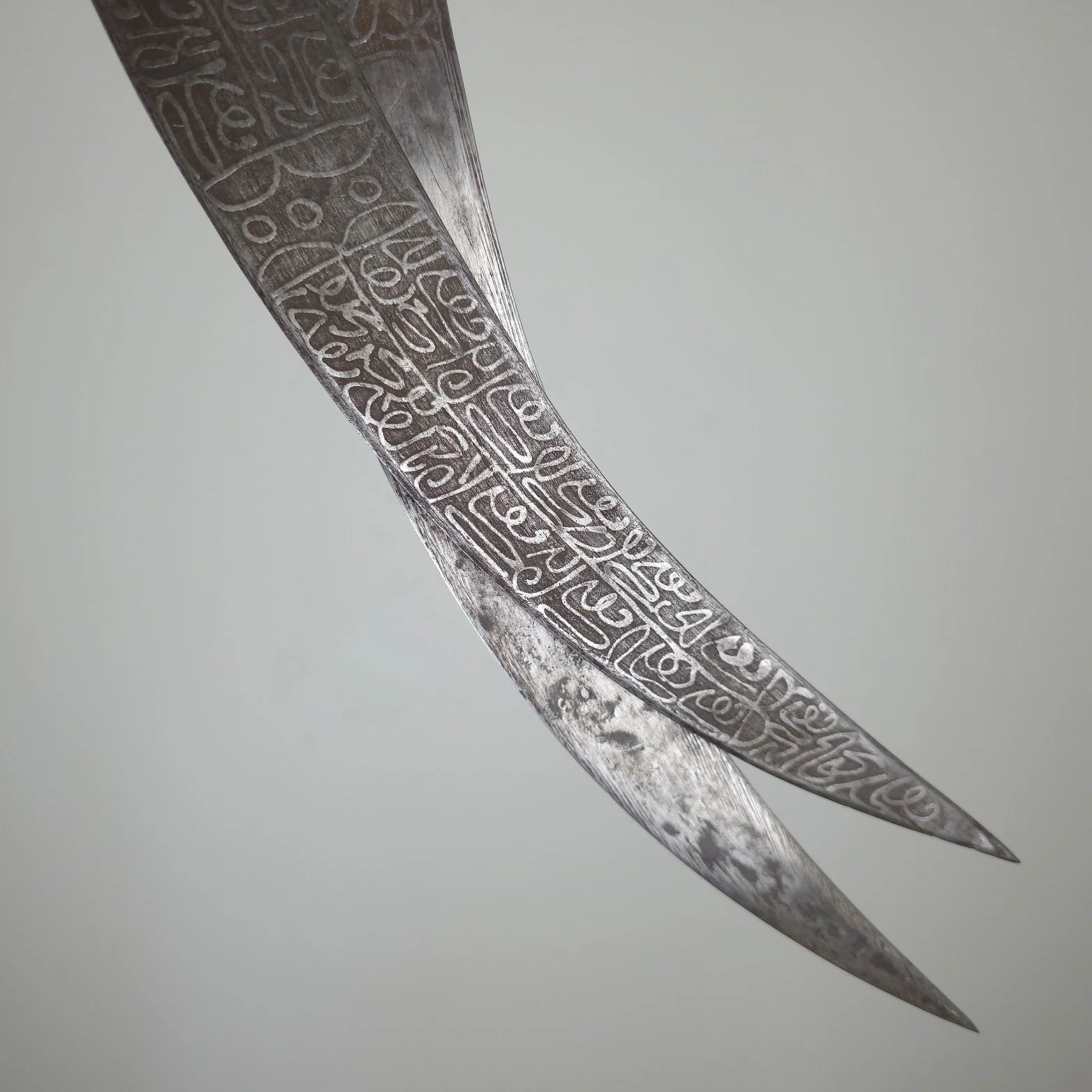 Chieftain Triple Dagger Set