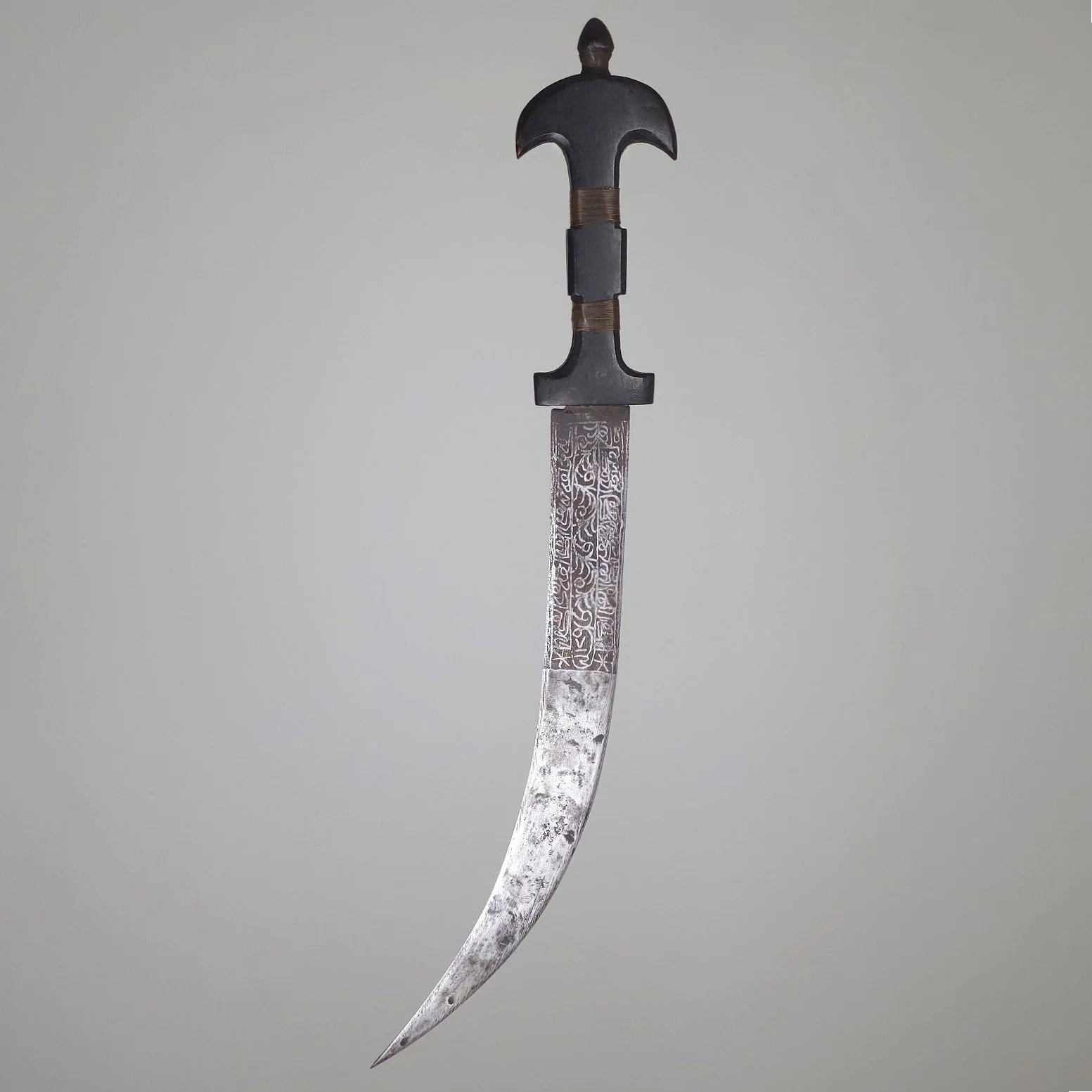 Chieftain Triple Dagger Set