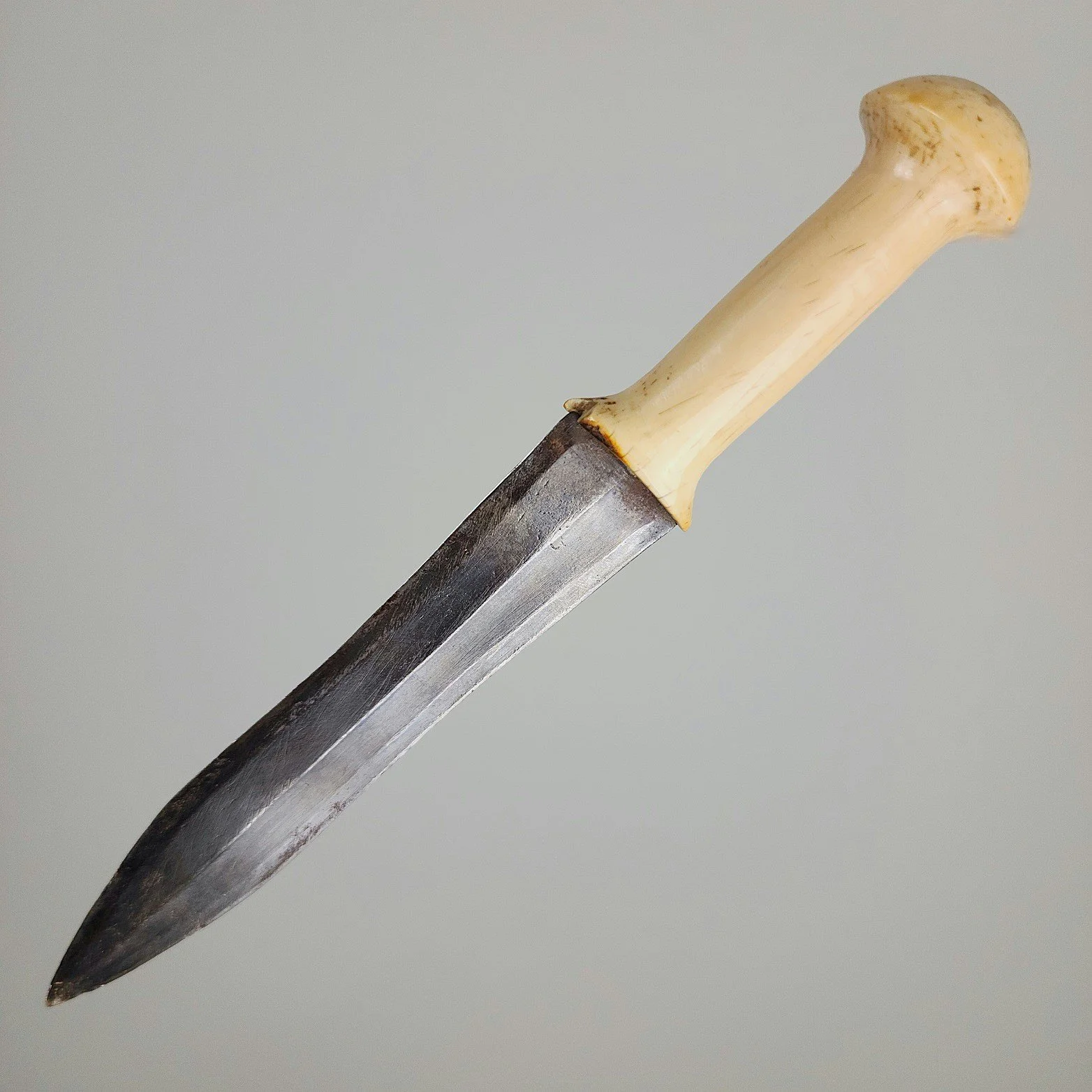 Knife 51 14.jpg