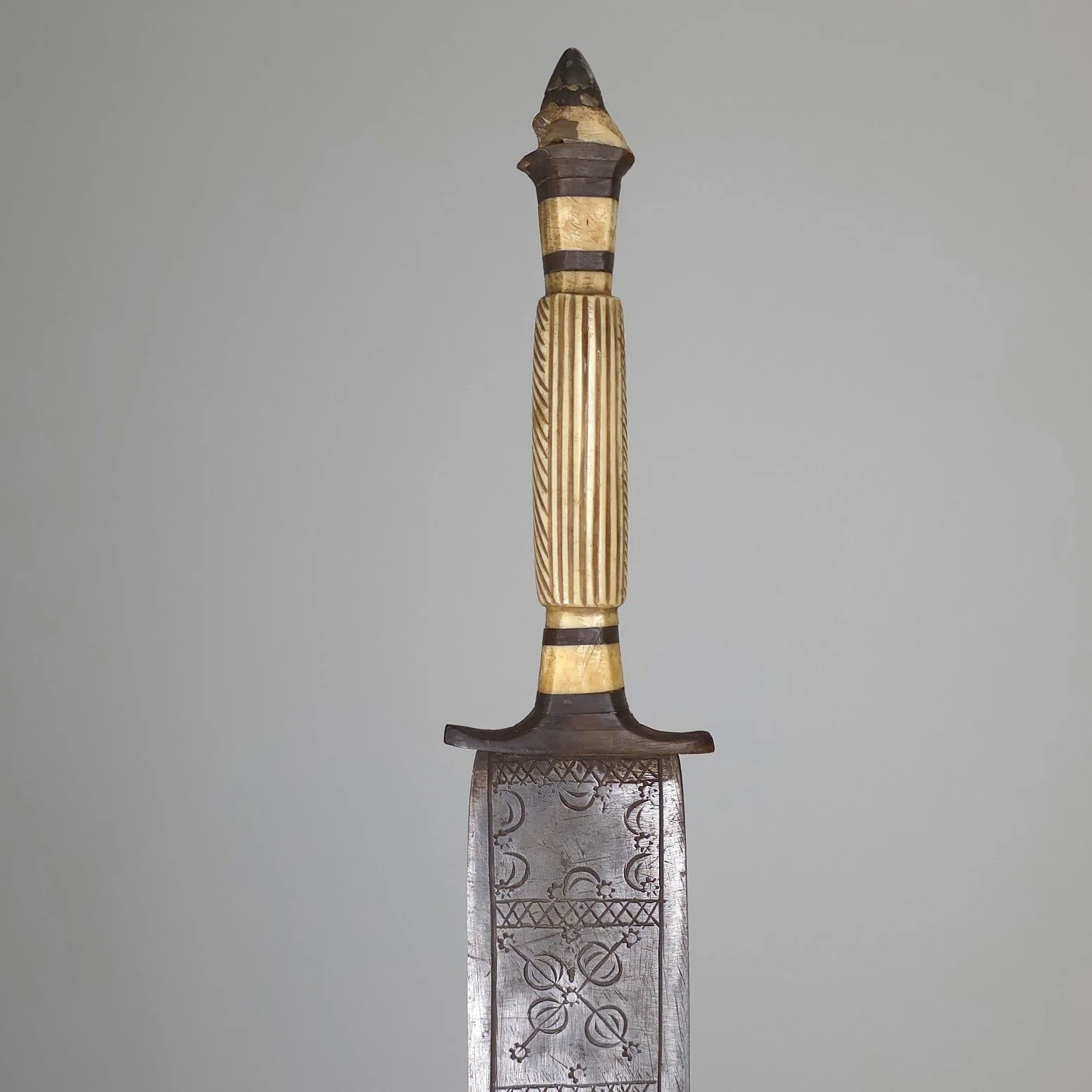Dongola Sword