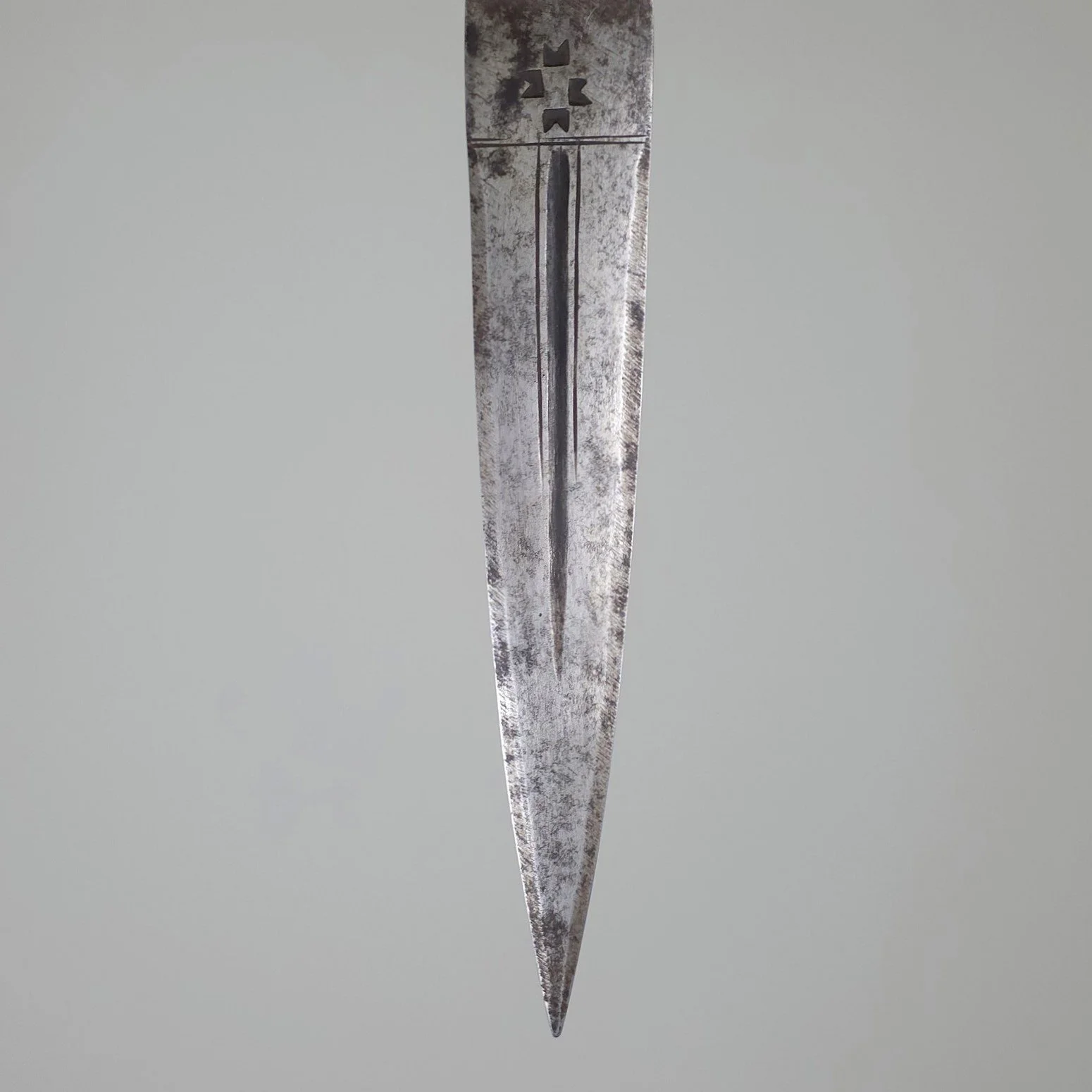 Chieftain Triple Dagger Set