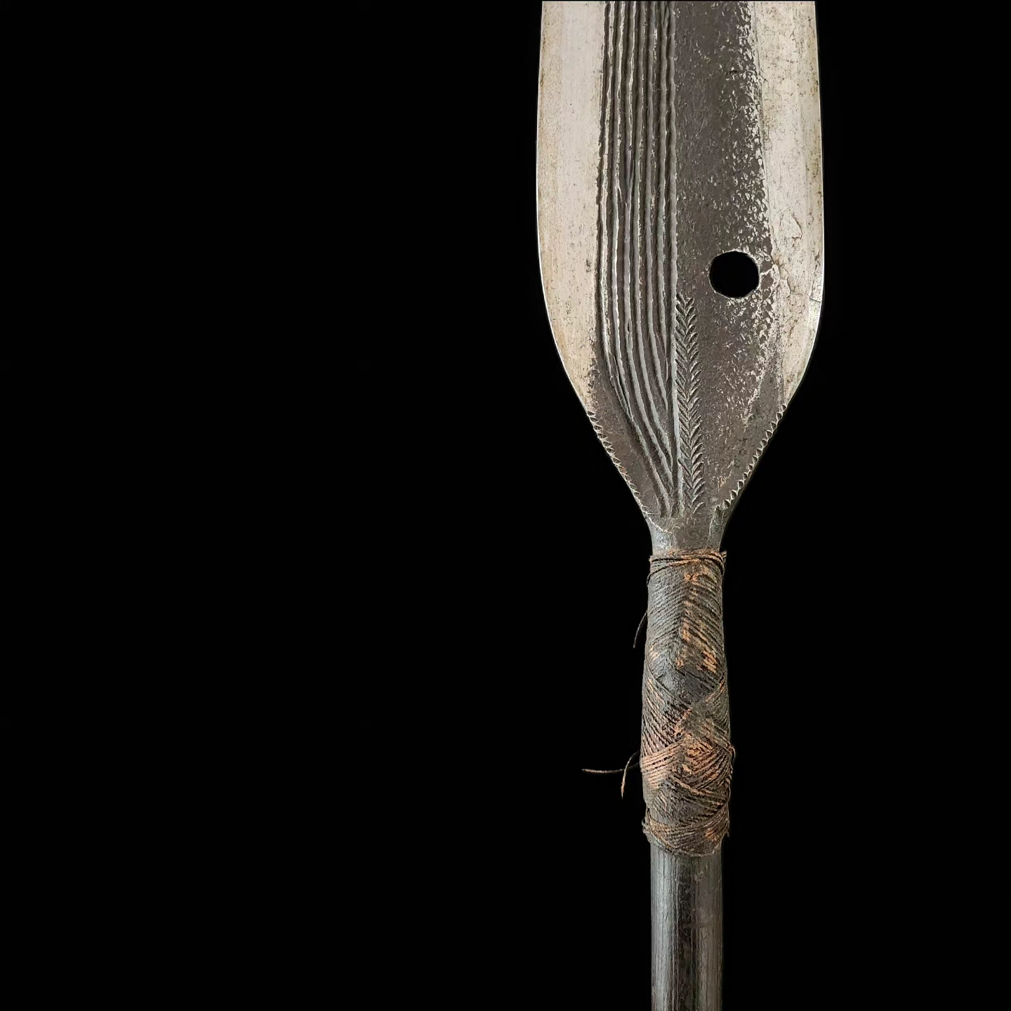 Mongo Currency Spear