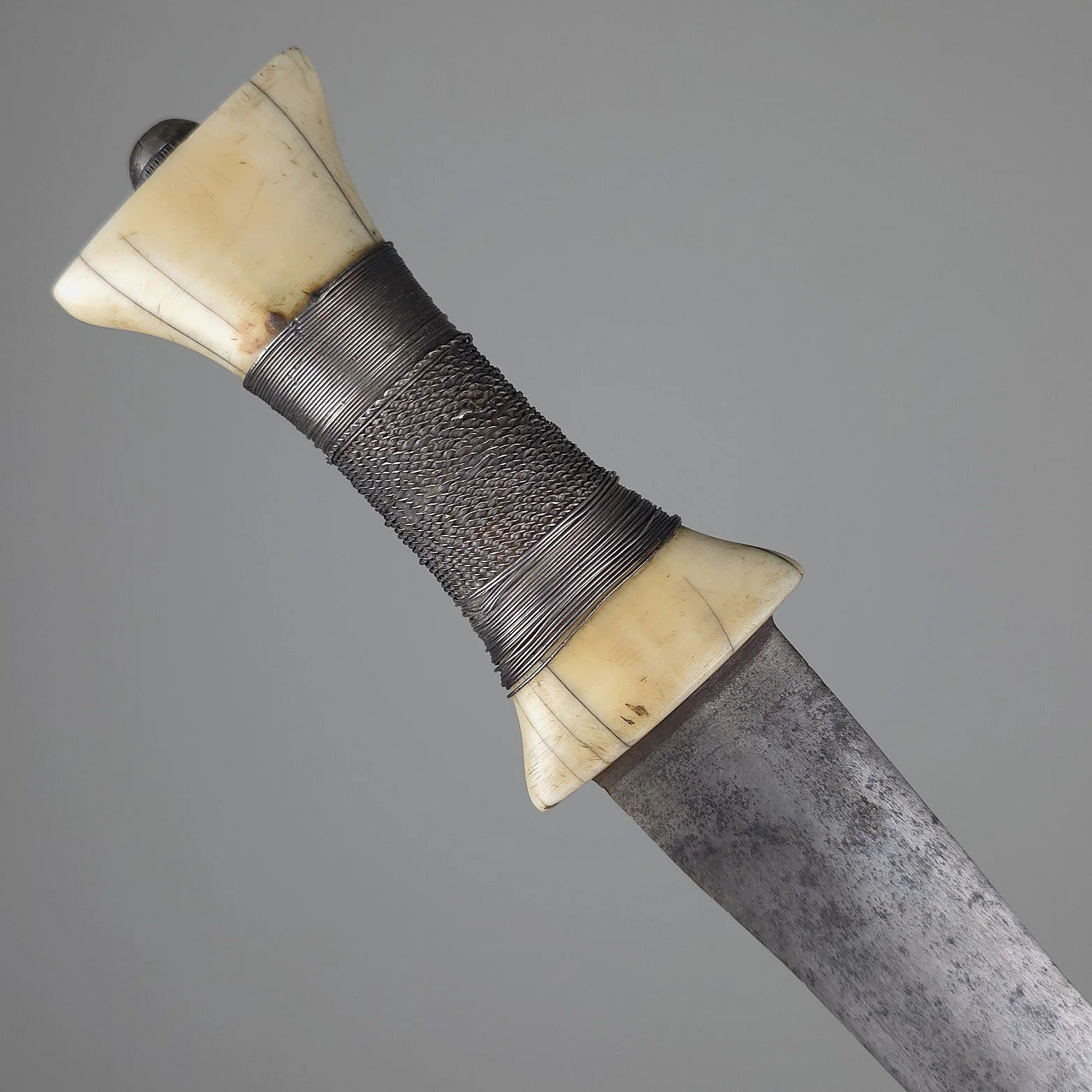 Arm Dagger