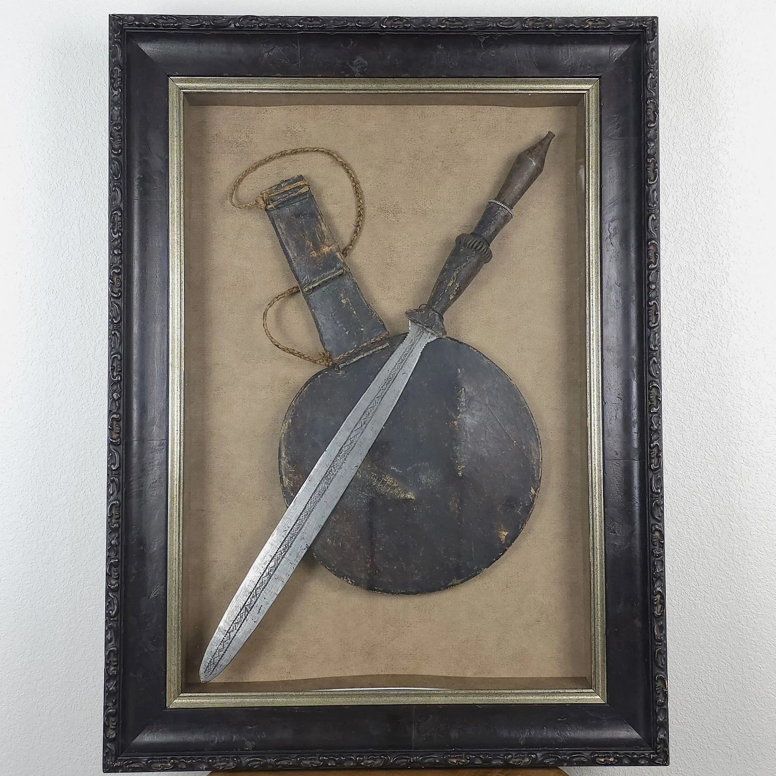 Yaka (Mbeeli Ya Phoko) Sword