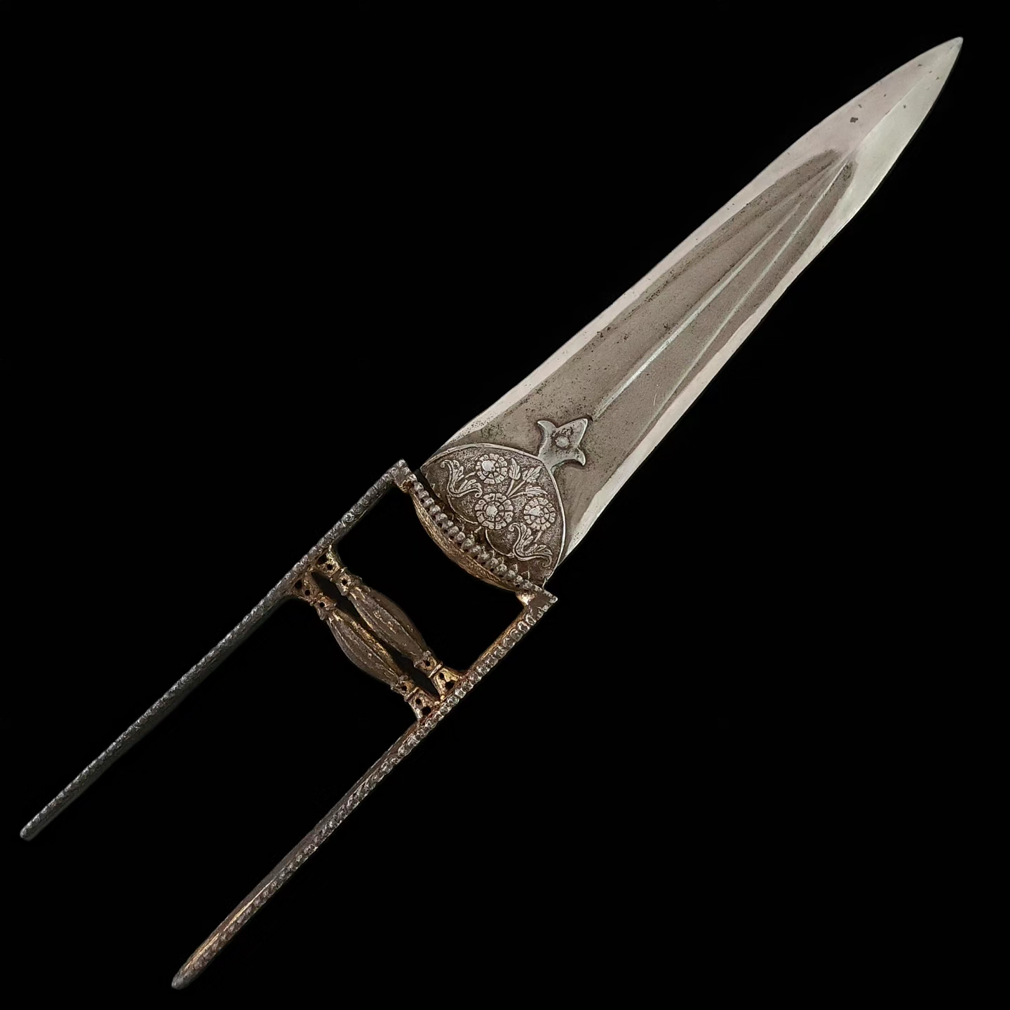 A Fine Large Indian crystalline Wootz Katar