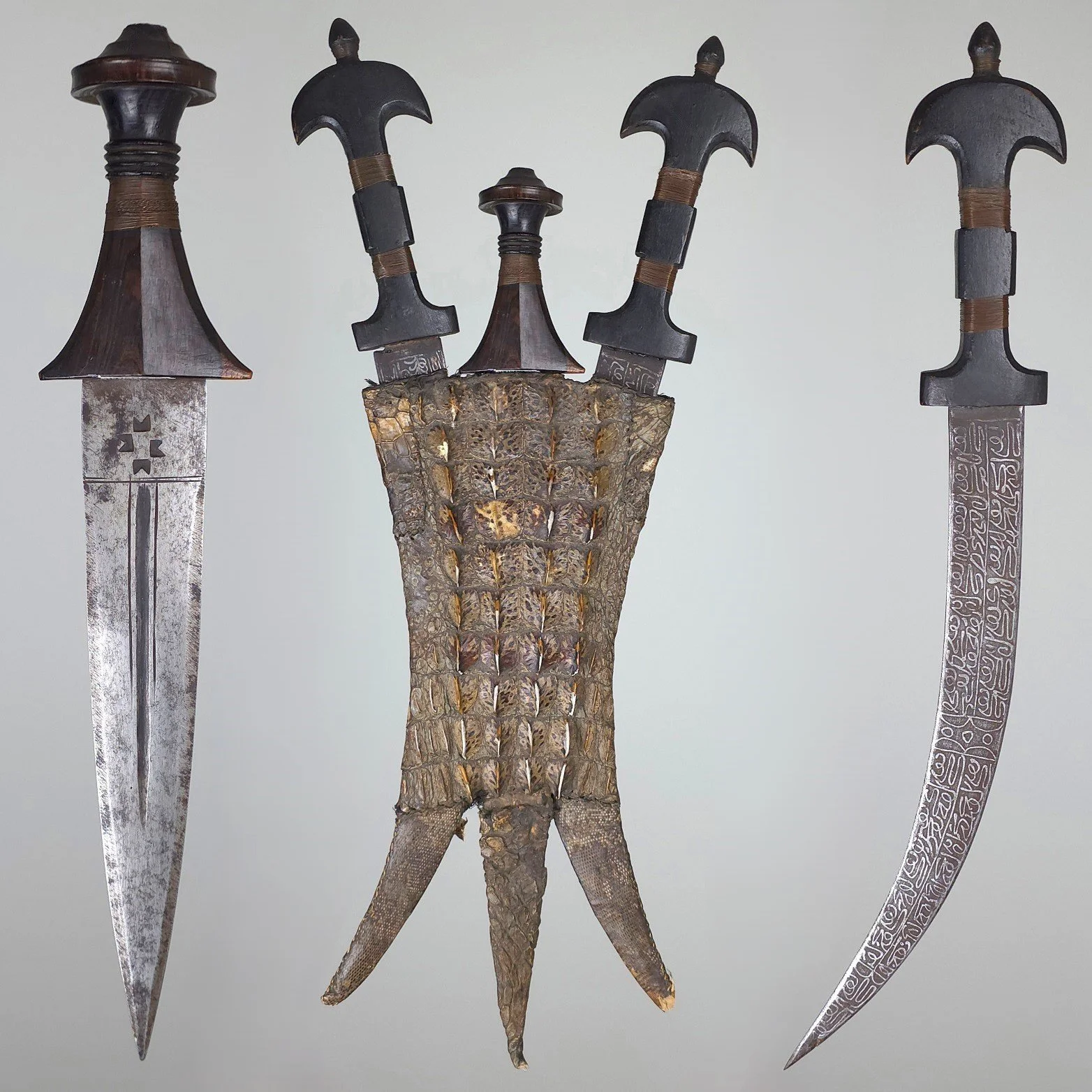 Sudanese Chieftain Triple Dagger Crocodile Sheath