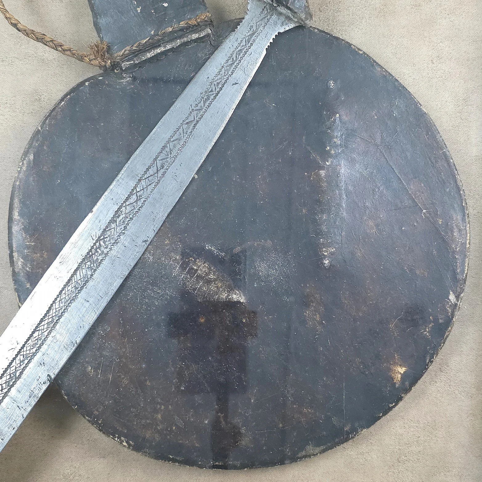 Yaka (Mbeeli Ya Phoko) Sword