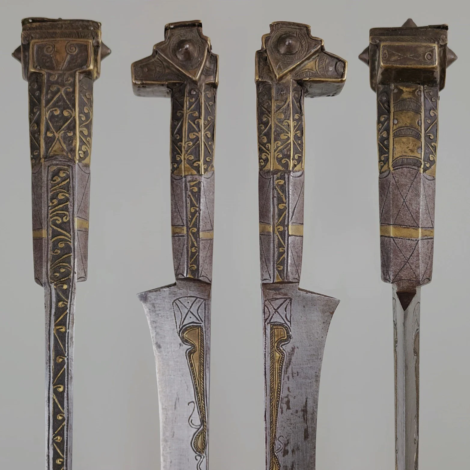 Flyssa (Flissa) Sword