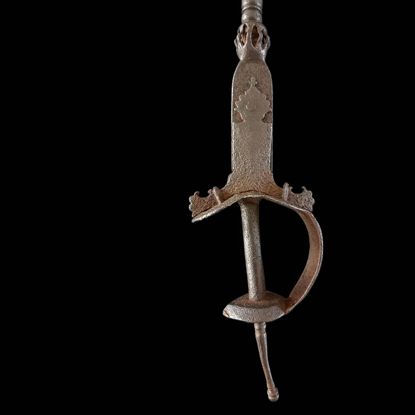An Early Gurz (Gurj) Flanged Mace
