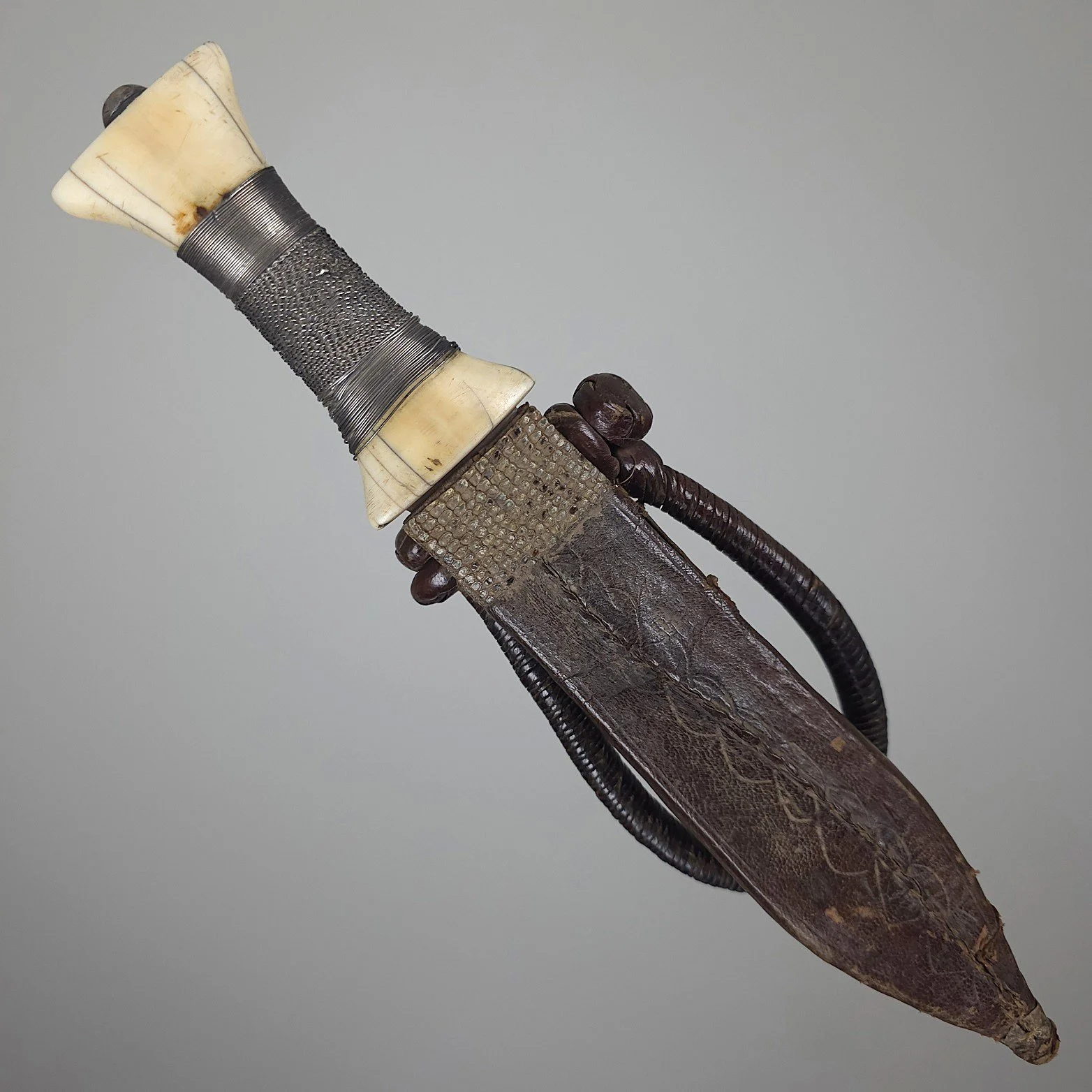 Arm Dagger