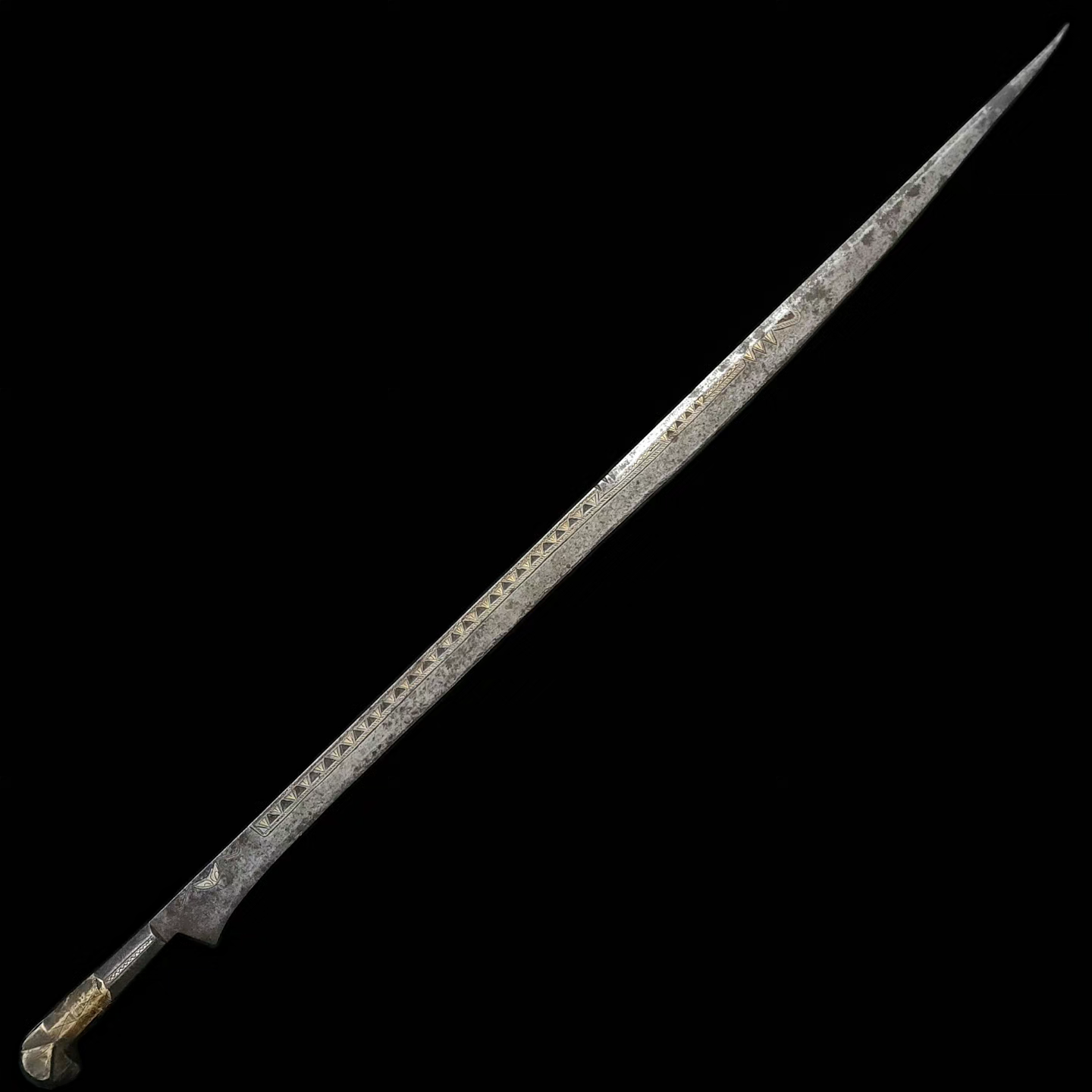 Flyssa Sword 1.1.png