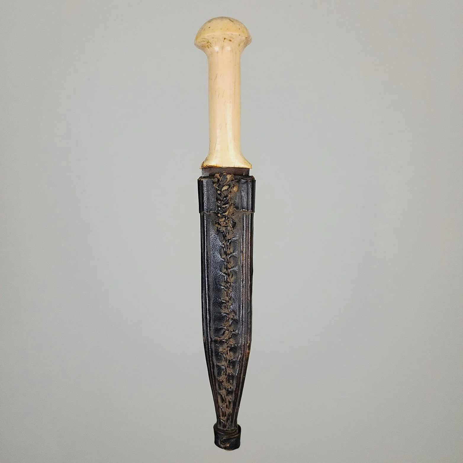 Knife 51 12.jpg