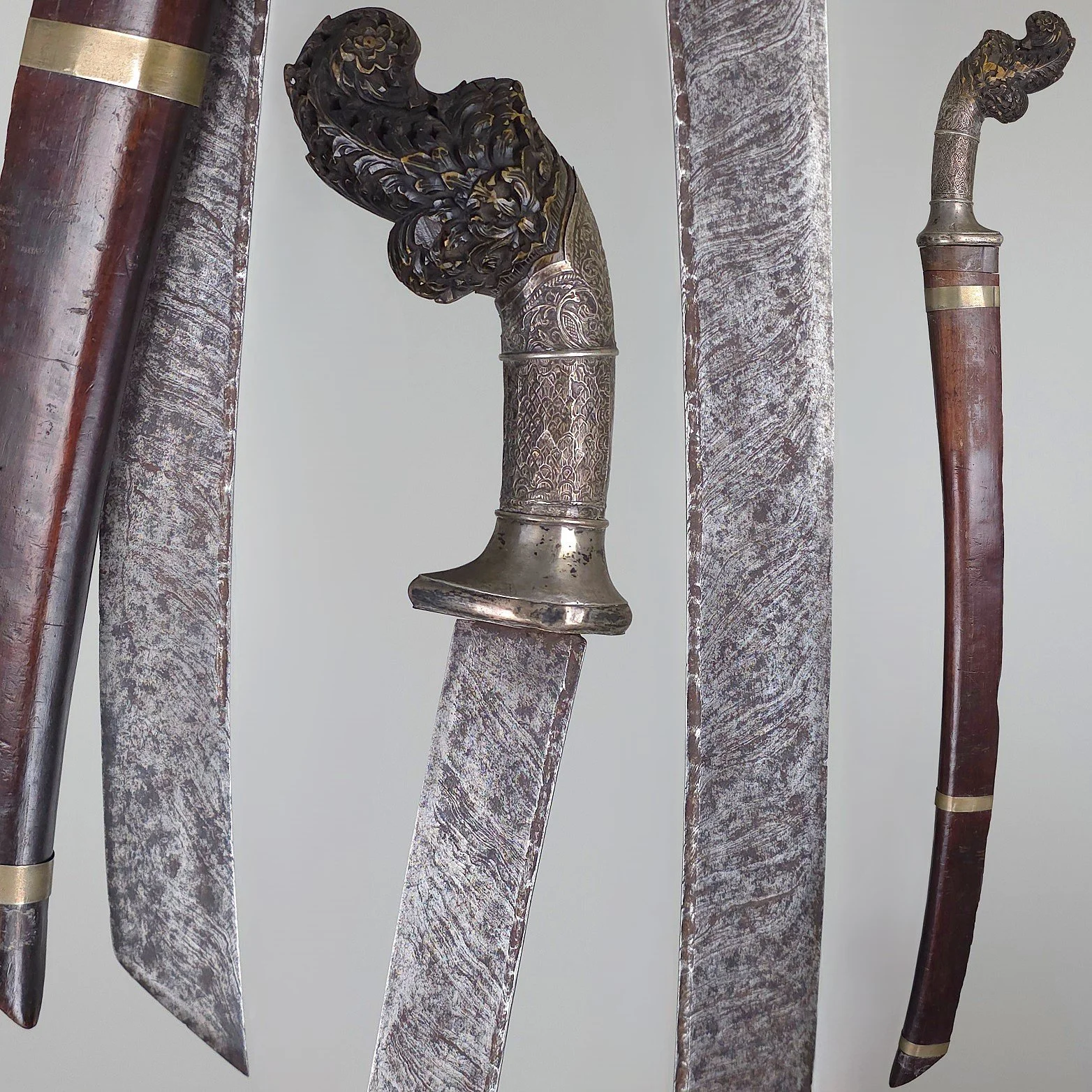 Pedang (Pedang Bengkok)