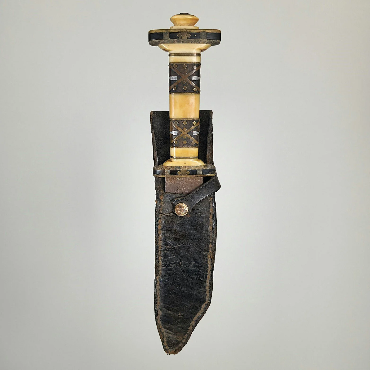 Highland Dagger 99 1.1.jpg