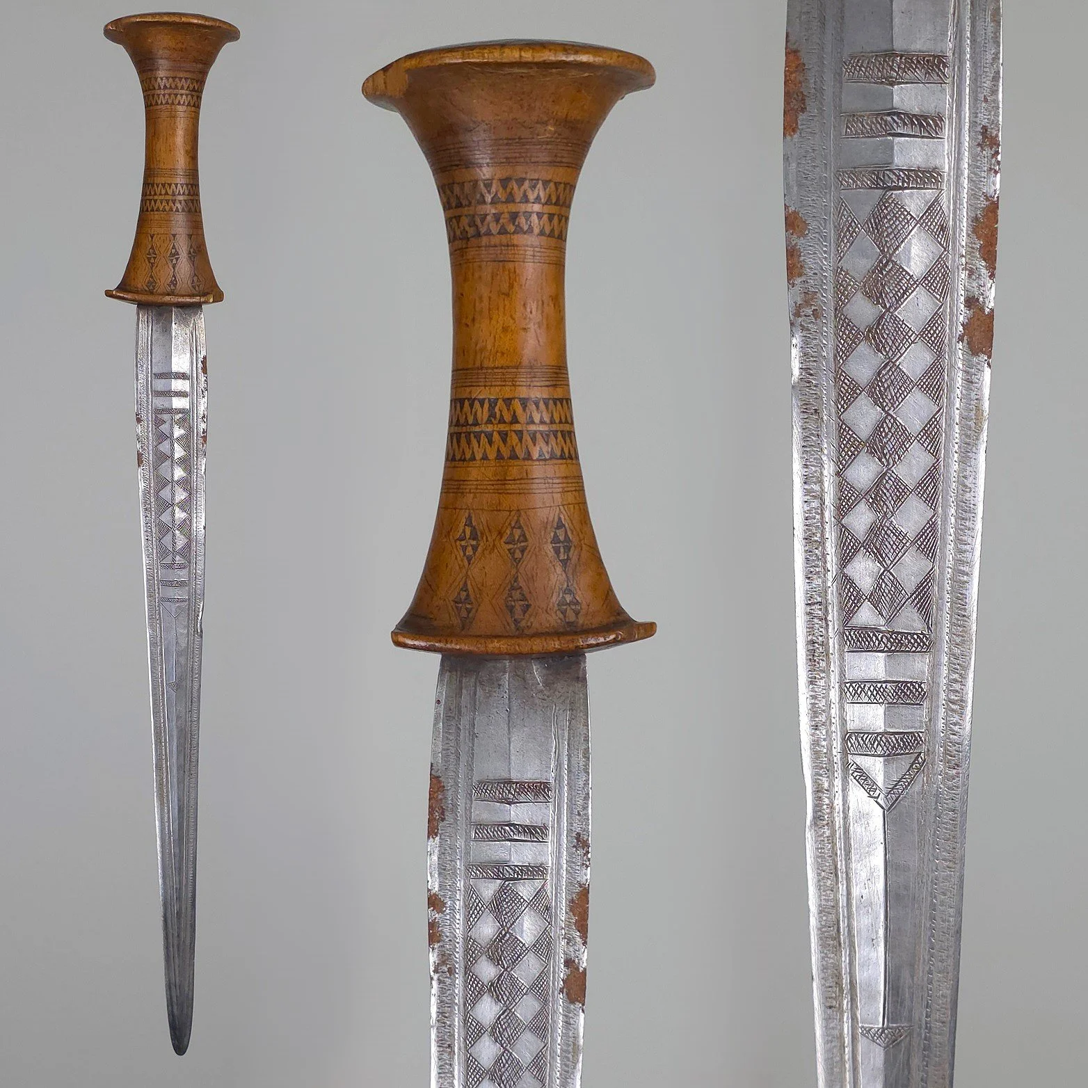 Arm Dagger