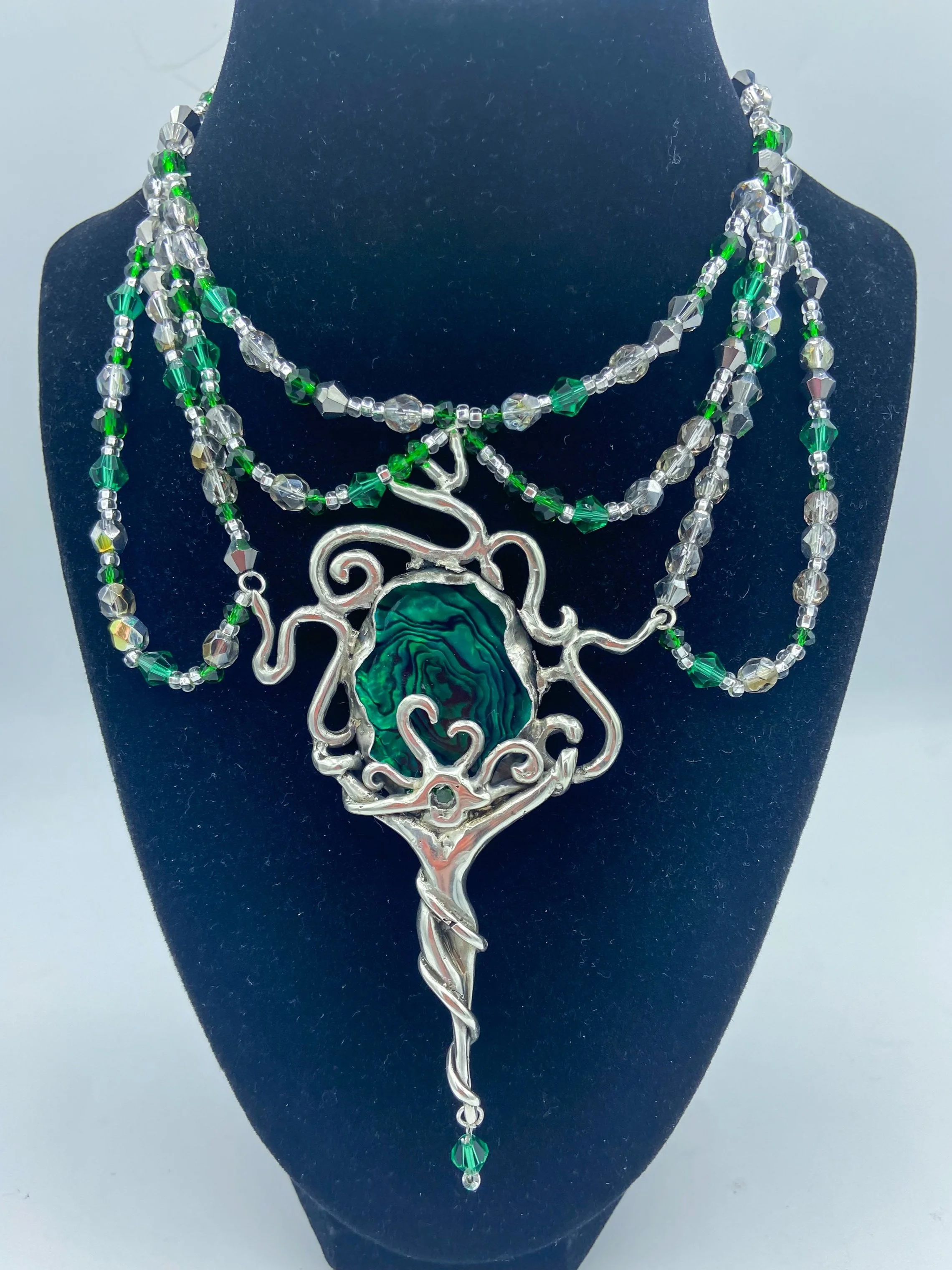 medusa neckform b-2.jpg
