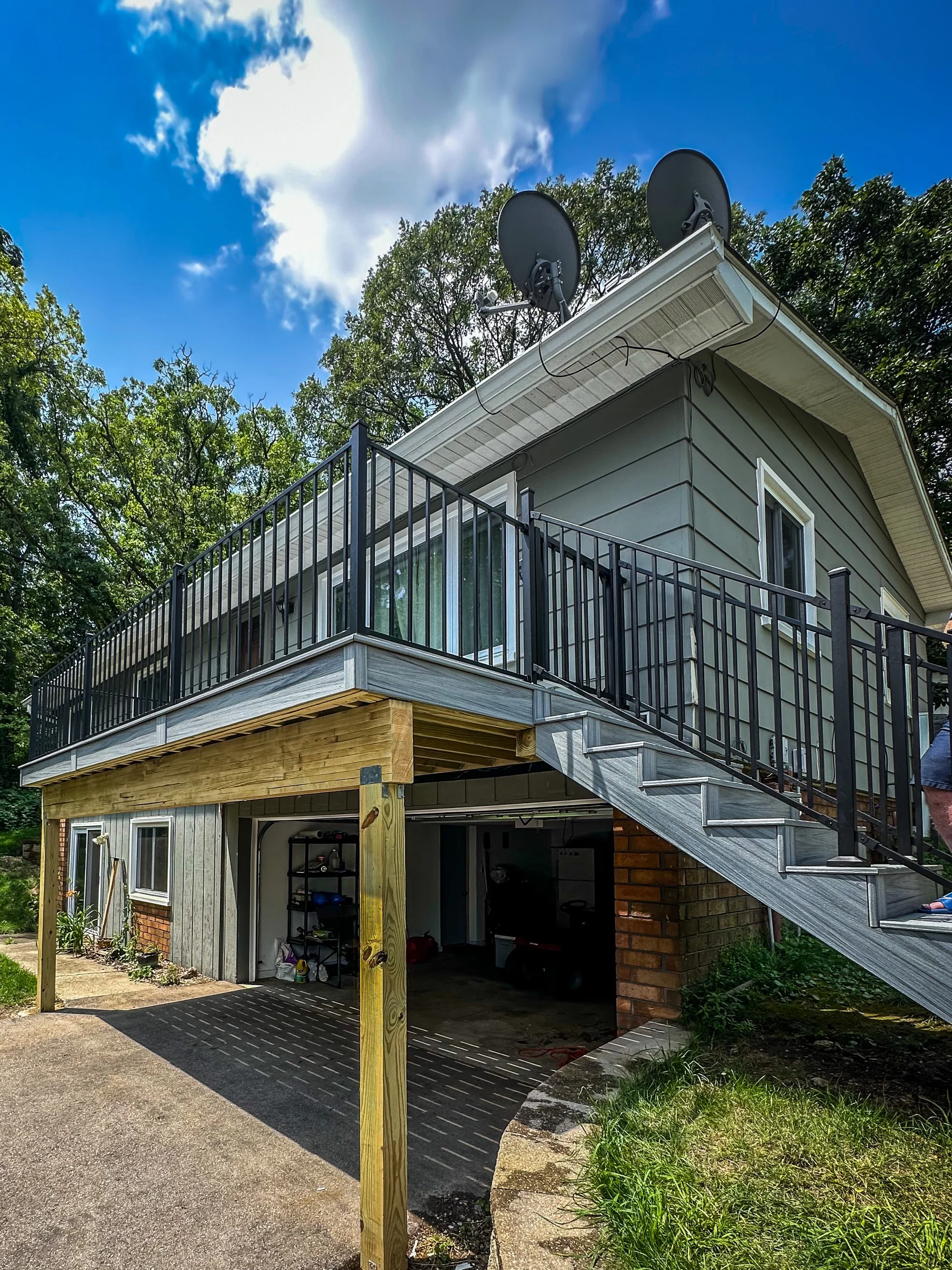 Composite Deck Build