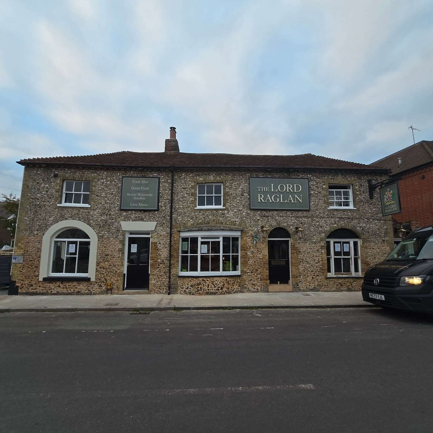 🚧 Our Biggest Refurbishment of the Year! 🚧

Last month the OT Services team completed a huge project at The Lord Raglan in Emsworth &mdash; and what a transformation it&rsquo;s been! 👏

✅ Full external decorating
✅ Extensive resin repairs to doors