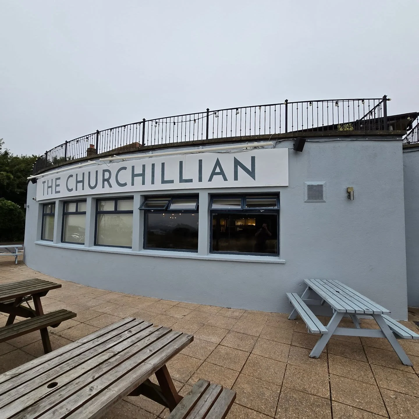 We are proud to have had a hand in the recent refurb project on one of the most iconic pubs in Portsmouth. We spent July working on various aspects of the refurbishment of The Churchillian, a well-known establishment in a stunning location at the top