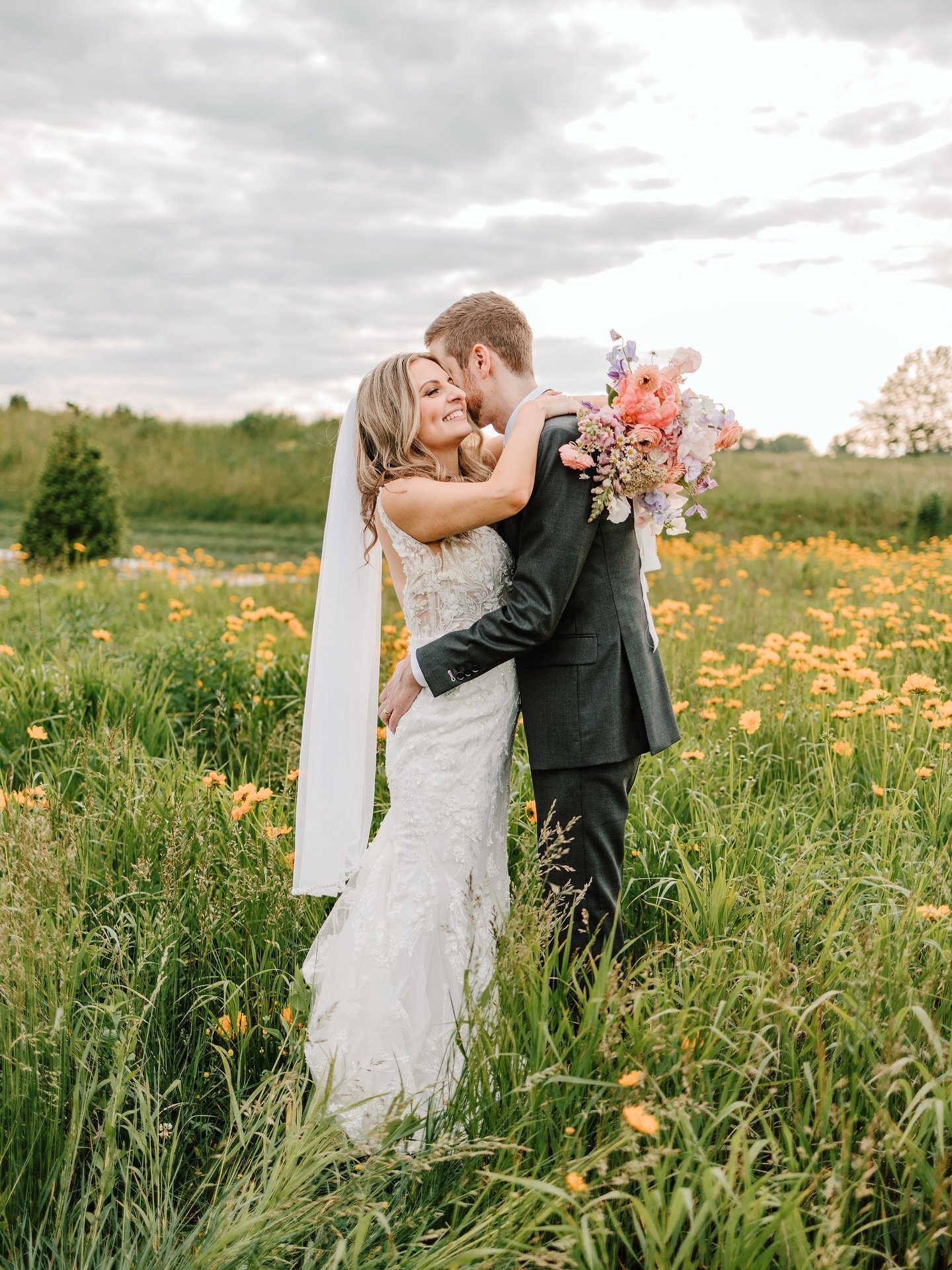 Still dreaming about this past weekend&rsquo;s wedding at Terrain DelVal. I was more than a little obsessed with everything. The florals, the dress, and the joy!&nbsp;&nbsp;Truly a garden daydream come to life.&nbsp;&nbsp;A floral fantasy thanks to t