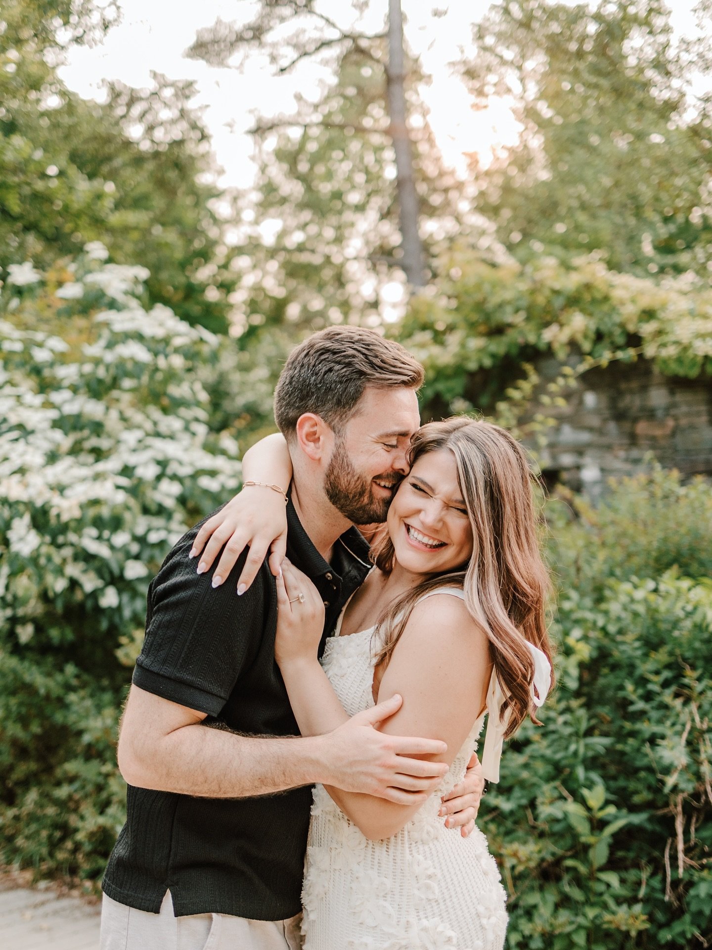 3 Quick Tips to Make Your Engagement Session Awesome! 

Your engagement shoot should feel fun &mdash; not stiff. 

Here are 3 ways to make the most of it:
	1.	Wear something you feel good in (movement is a plus!)
	2.	Pick a spot that means something 