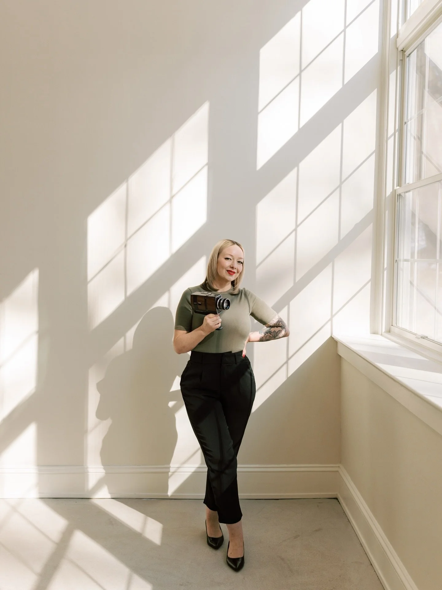 Such a fun day at @fernandivystudios with @rachelbetson_photo. My website was definitely overdue for some new photos, so this felt perfect.

I&rsquo;m getting really excited for my 2026 season and truly cannot wait to photograph all of your gorgeous 