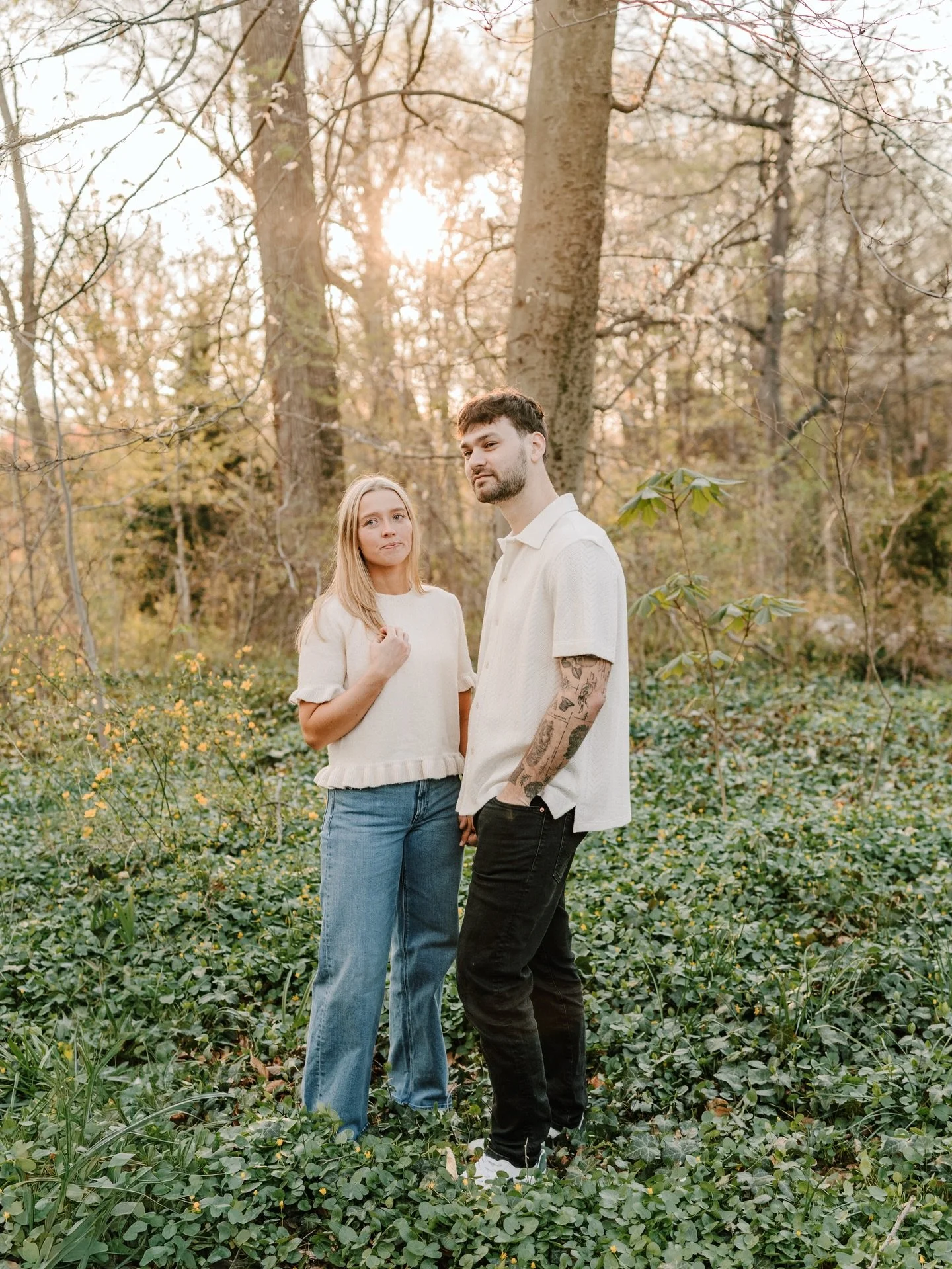 Engagement session season is officially back and I&rsquo;m not mad about it. 🥹✨

Erica + Ethan&rsquo;s session at Portico at Awbury Arboretum was one of those sessions that just felt easy in the best way. The light, the blooms, their dog, the quiet 