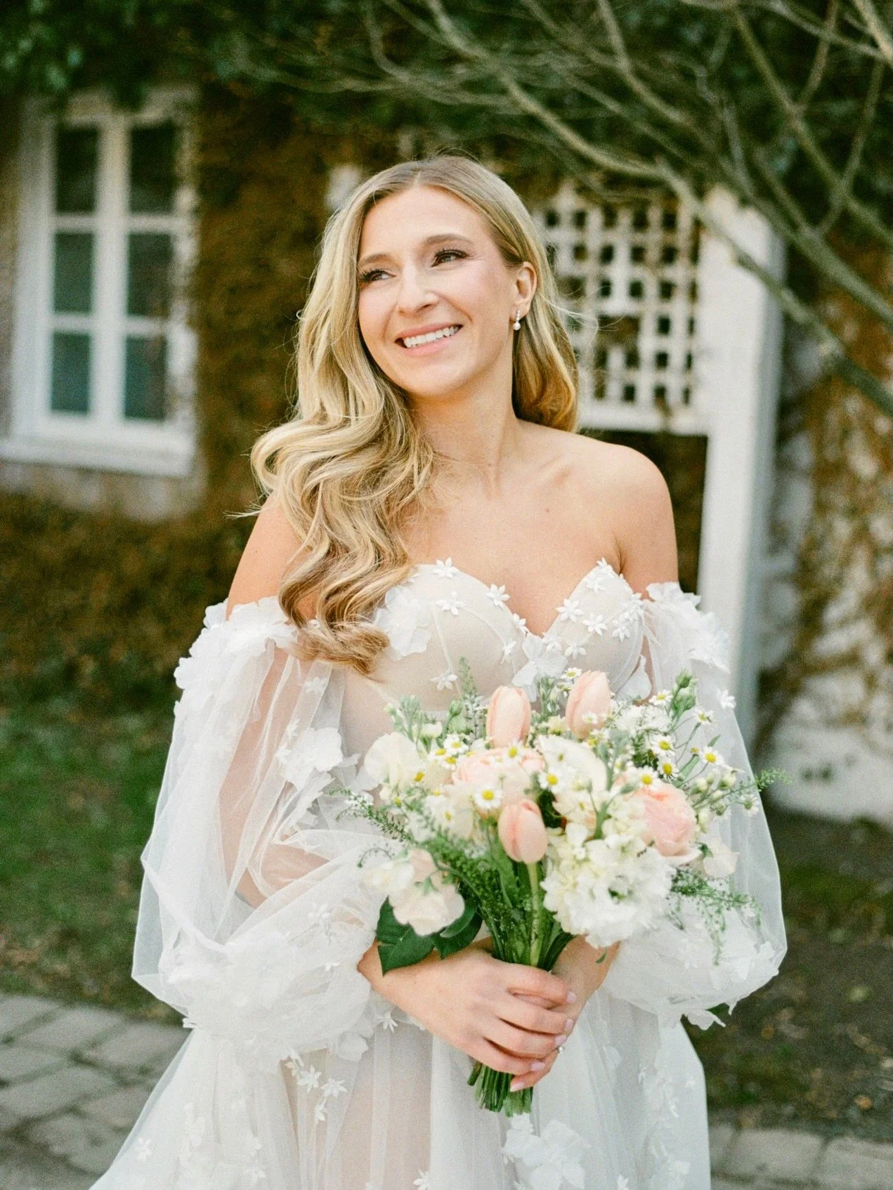 Just got these Fuji 400 scans back from Melanie + Blaze&rsquo;s wedding. 🤍

Film has this quiet way of softening everything without losing the details that matter. The tones feel a little more romantic, the light feels gentler, and everything just l